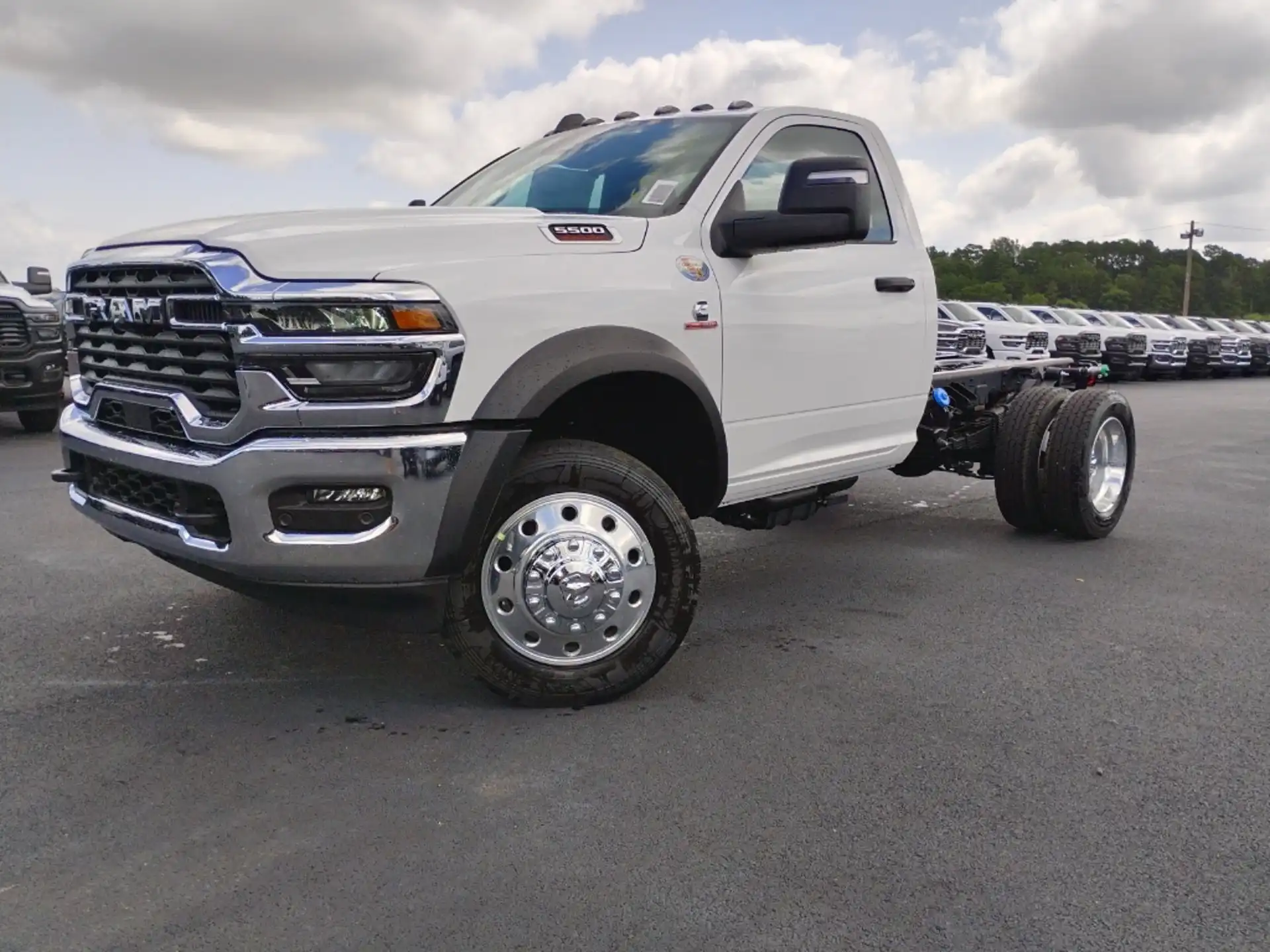 2026 RAM 5500 Tradesman 4X4 Reg Cab SWB DRW 145" WB's photo