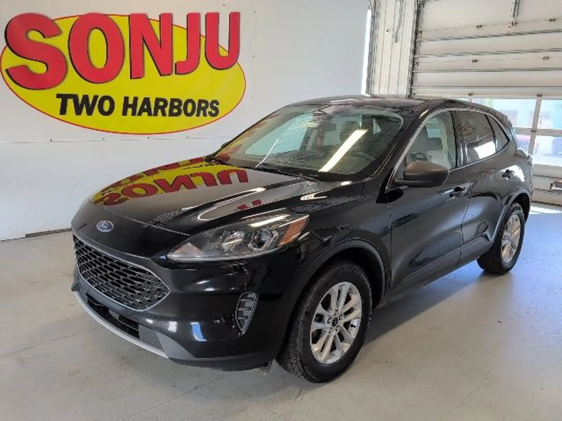 2022 Ford Escape SE AWD Hybrid's photo