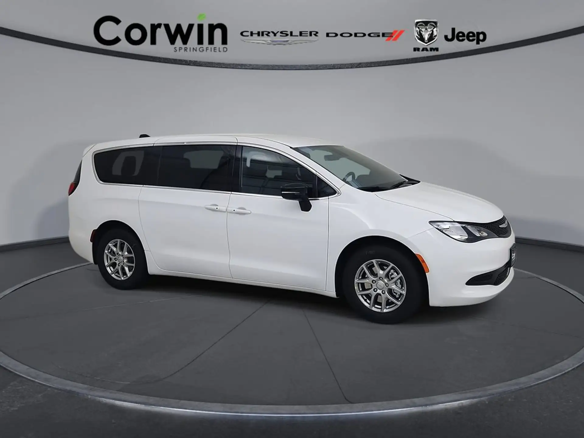 2027 Chrysler Voyager LX's photo