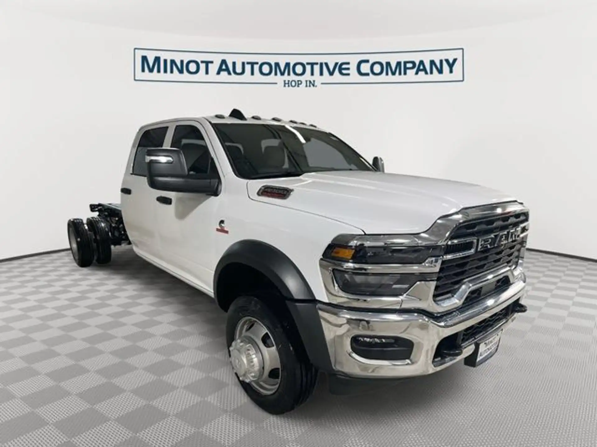 2026 RAM 4500 Tradesman 4X4 Crew Cab DRW 197" WB's photo