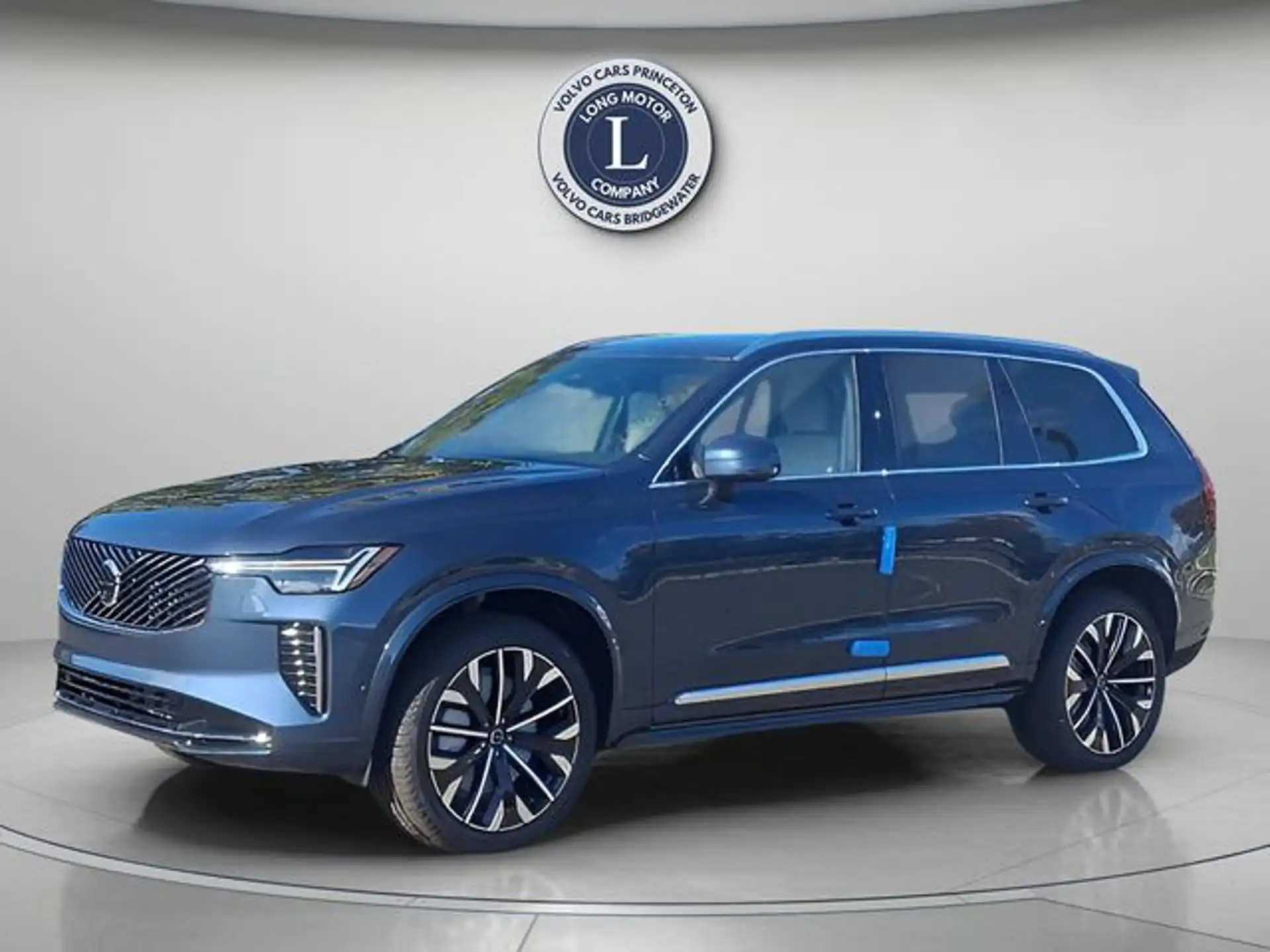 2026 Volvo XC90 B6 Plus Bright 7-Seater 4WD's photo