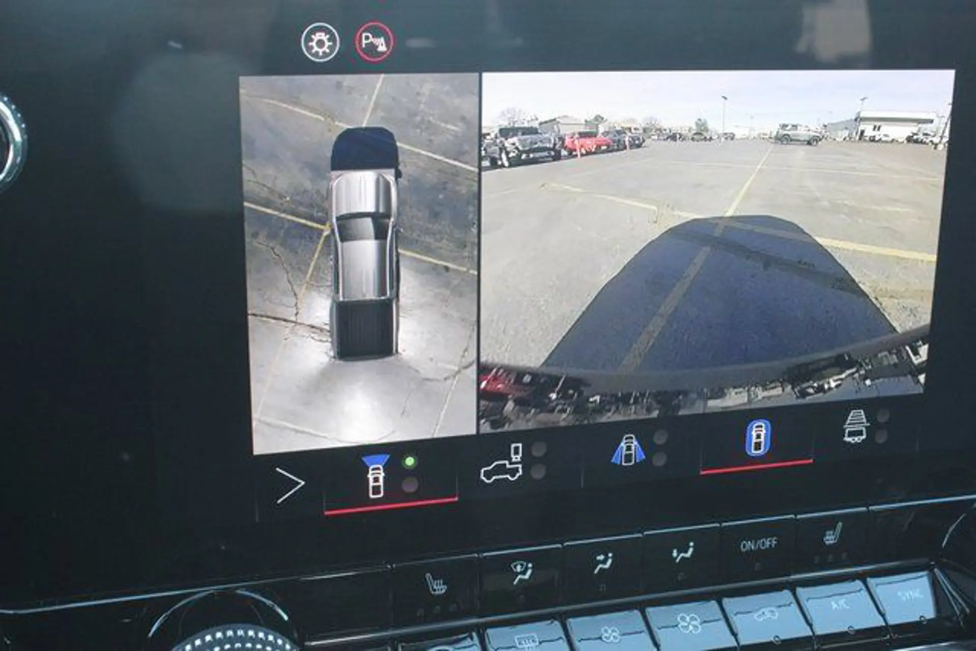 2026 GMC Canyon 4WD Elevation Crew Cab Short Box photo 4