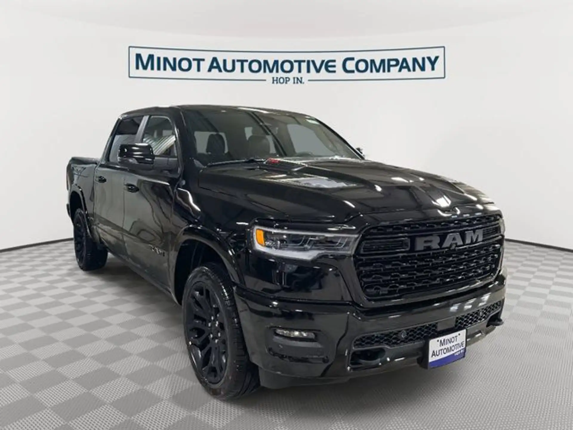 2026 RAM 1500 Limited 4x4 Crew Cab 5'7's photo