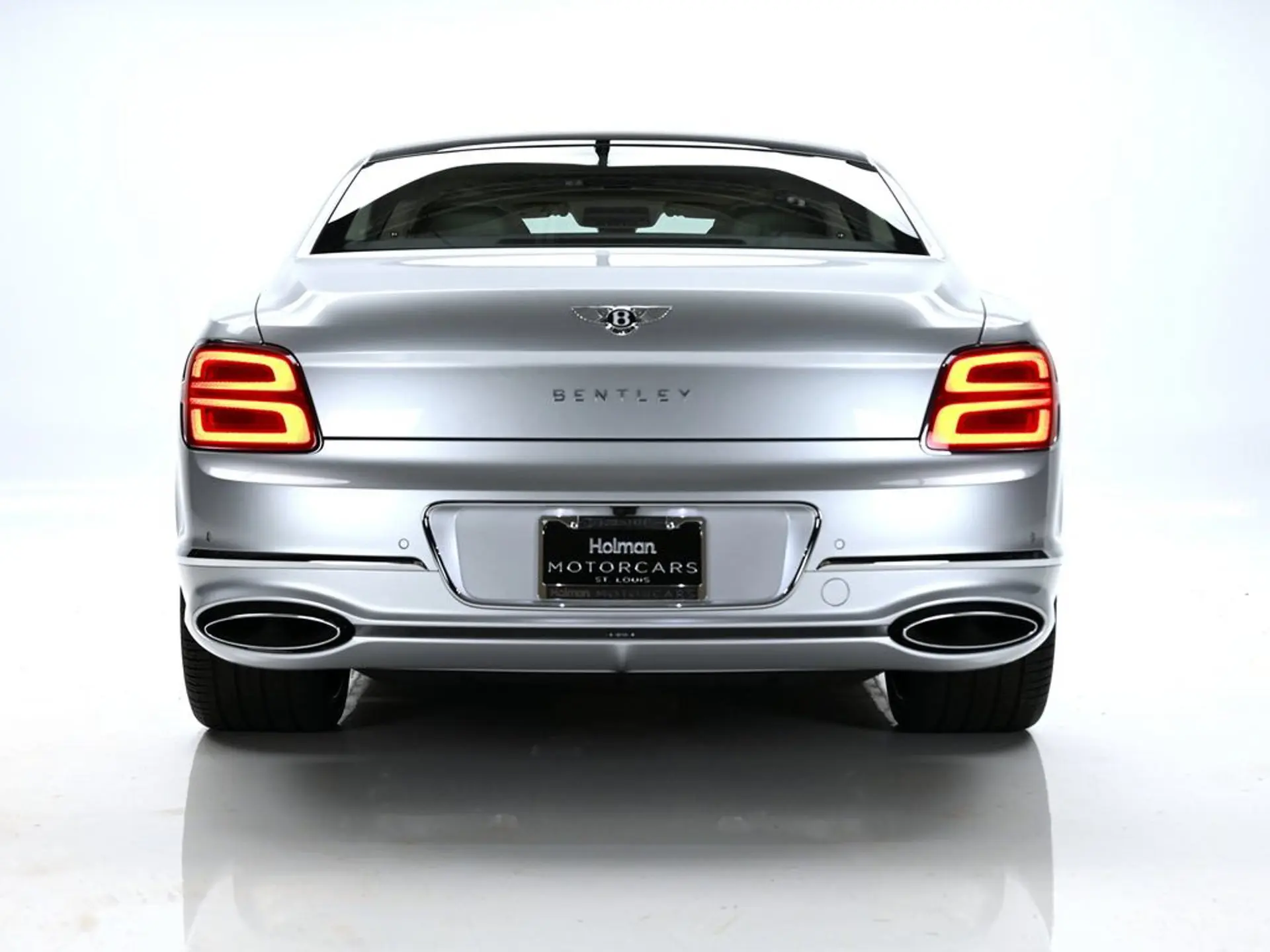 2026 Bentley Flying Spur undefined photo 5