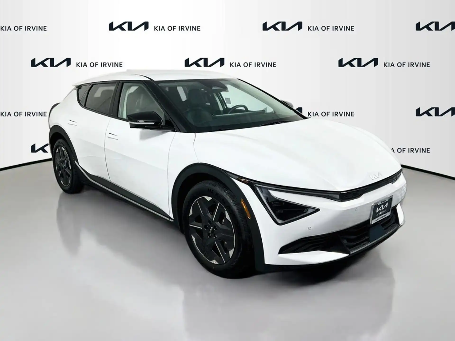 2026 Kia EV6 Light's photo
