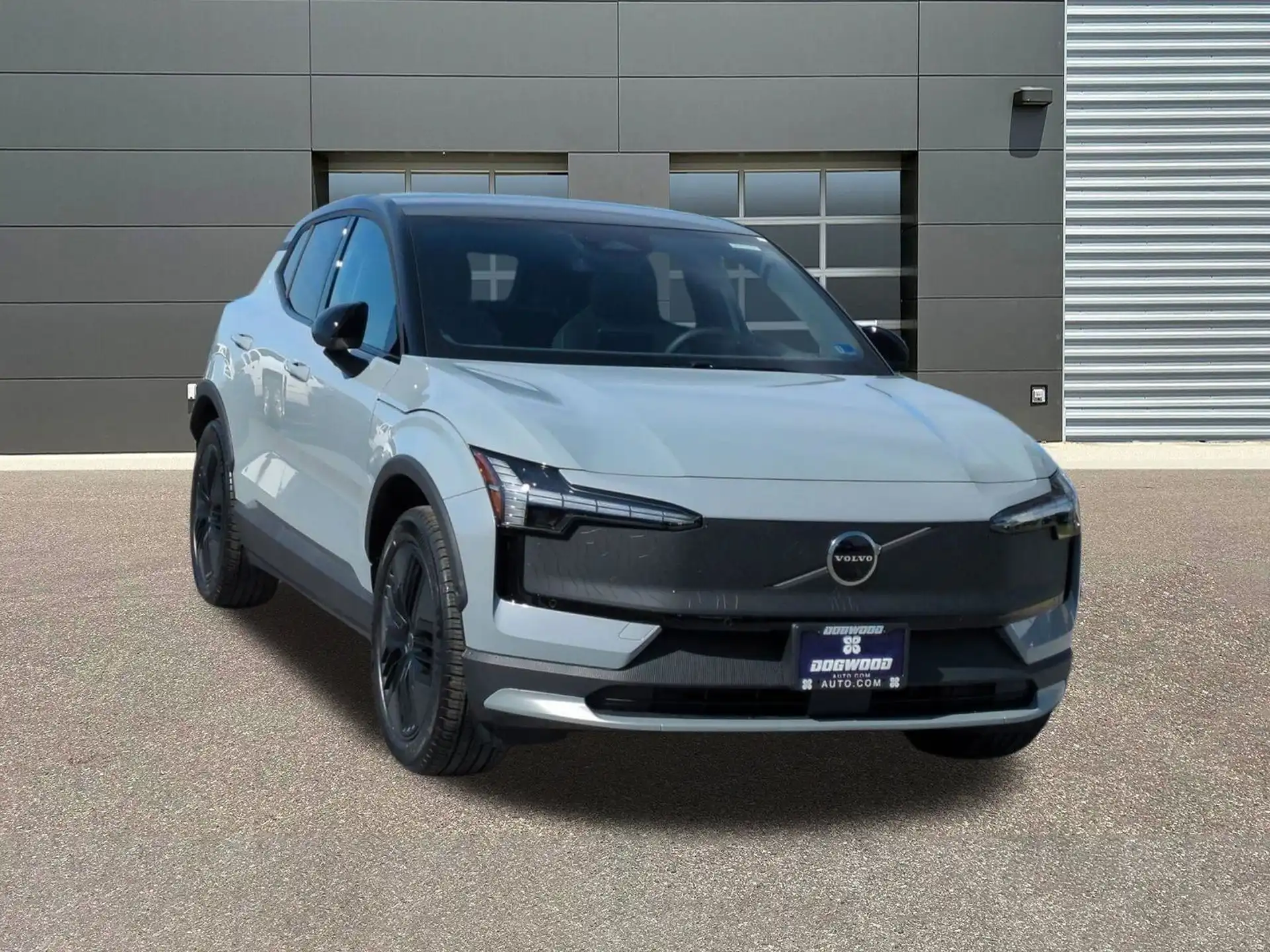 2026 Volvo EX30 Twin Motor Cross Country Ultra's photo