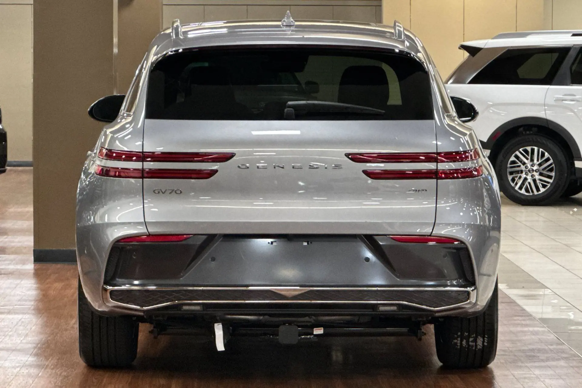2026 Genesis GV70 2.5T Advanced AWD photo 5