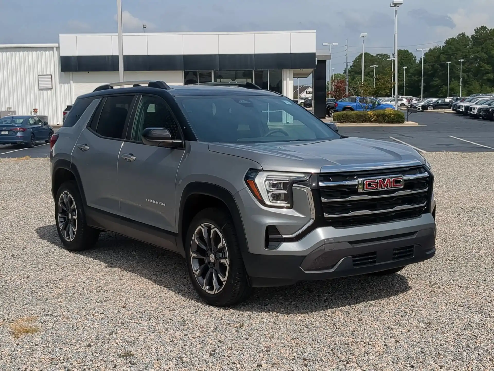2027 GMC Terrain Elevation FWD's photo