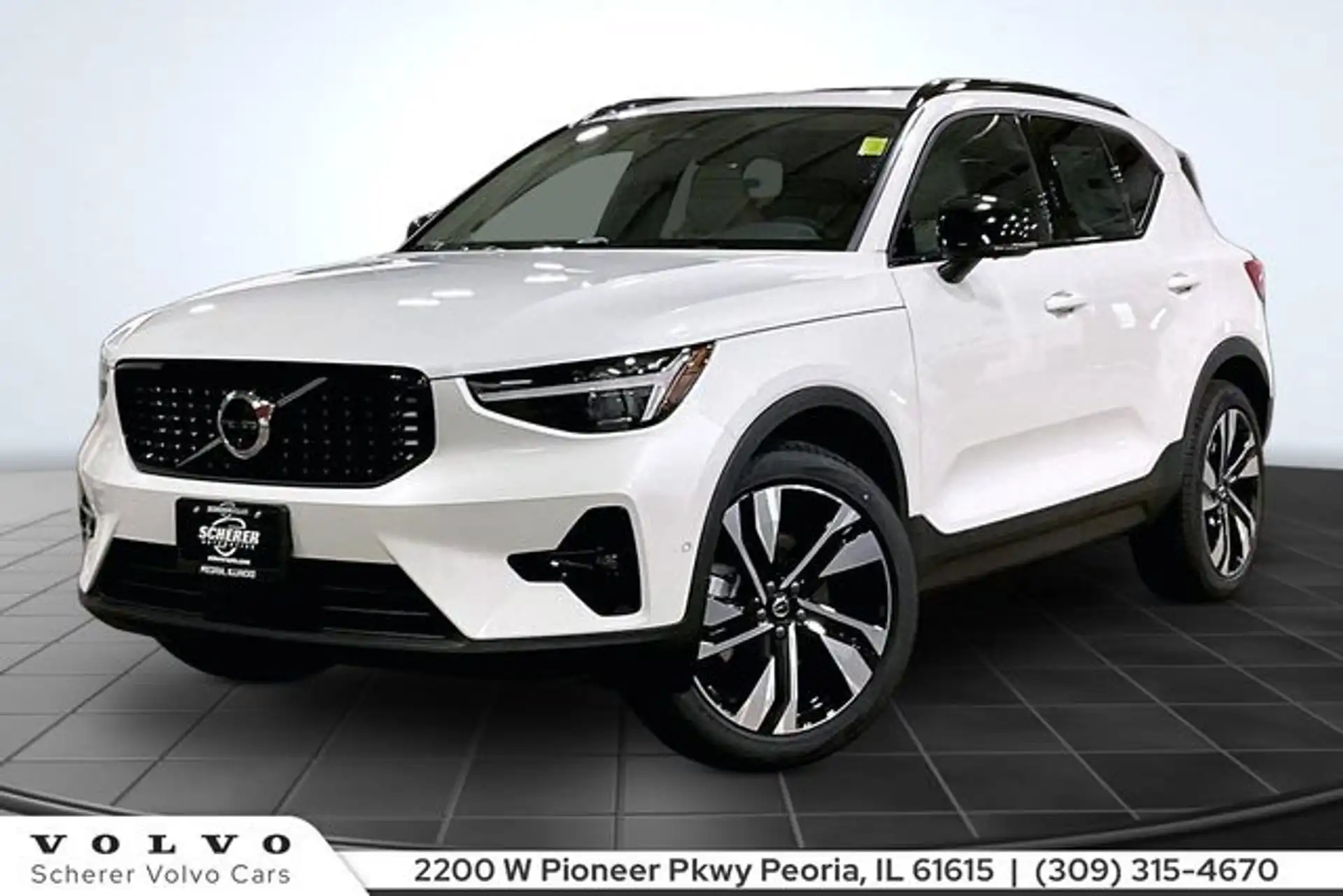 2026 Volvo XC40 B5 Ultra Dark AWD's photo