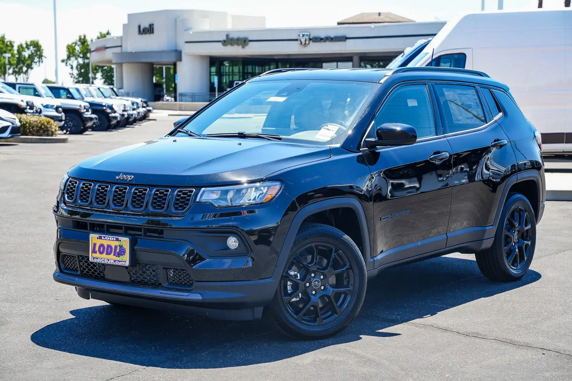 2026 Jeep Compass Altitude 4X4's photo