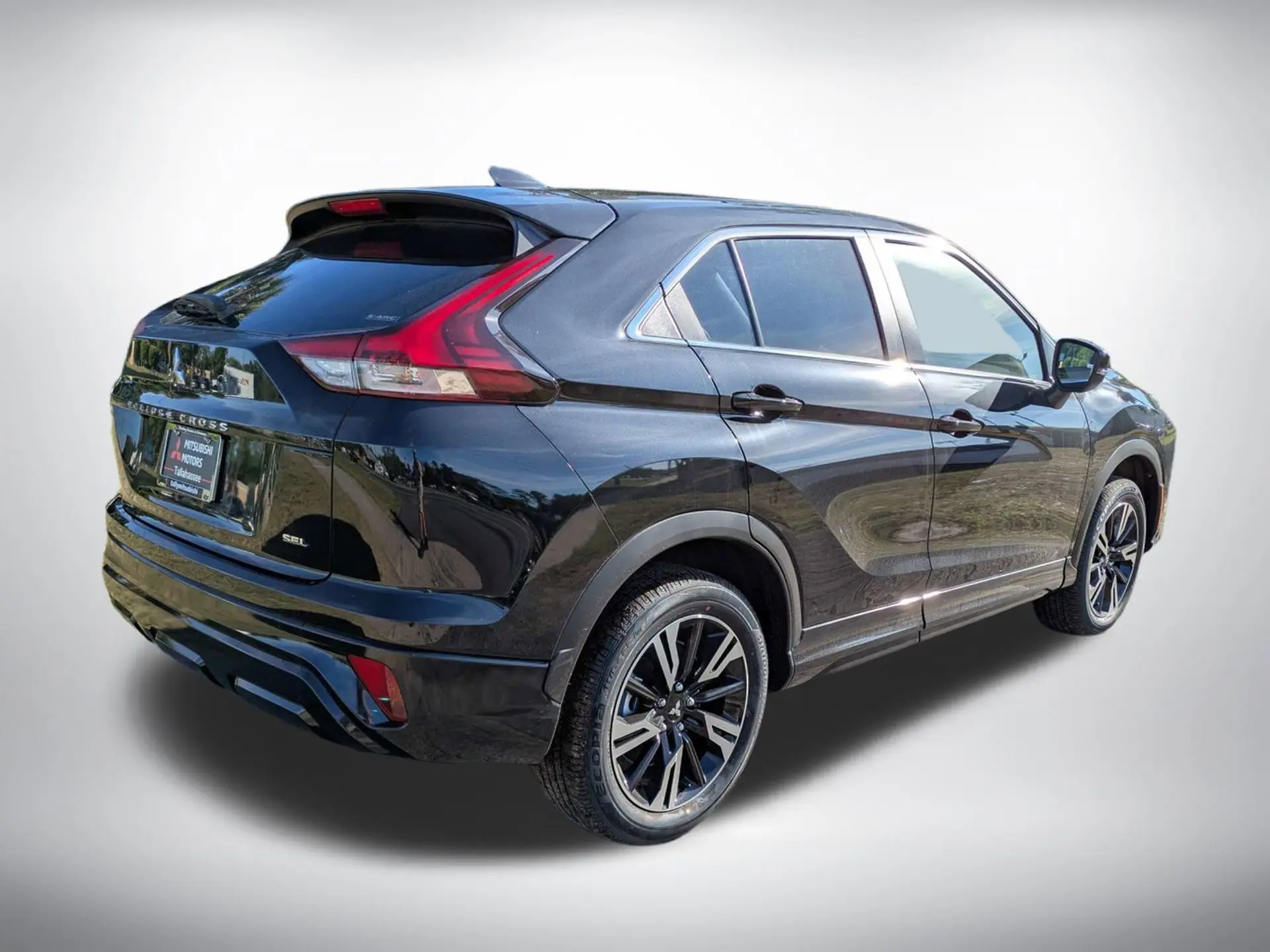 2026 Mitsubishi Eclipse Cross SEL S-AWC photo 4