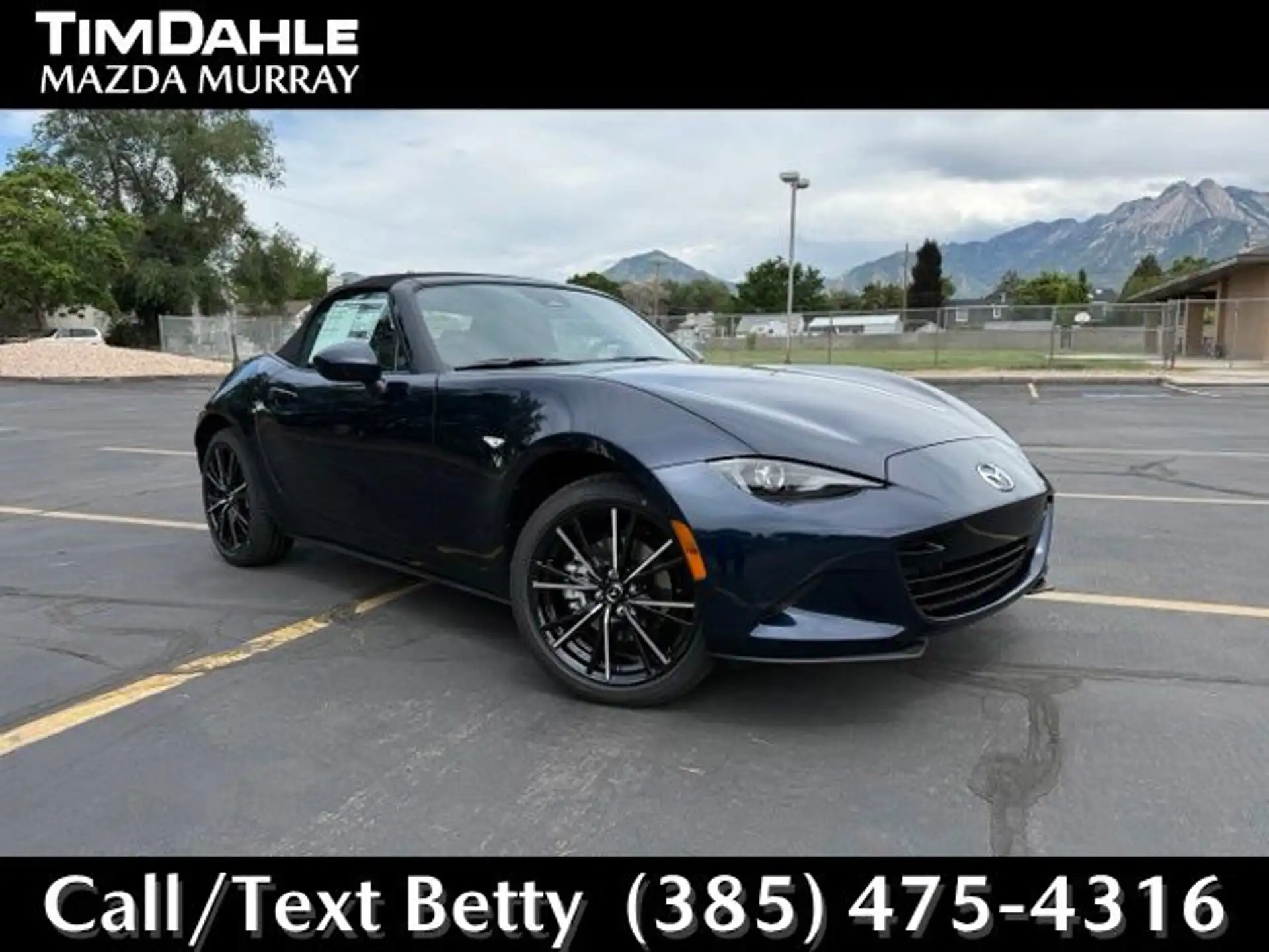 2026 Mazda MX-5 Miata Grand Touring Auto's photo