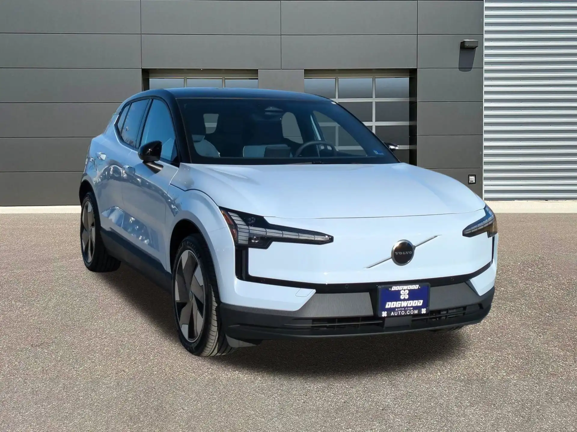 2026 Volvo EX30 Twin Motor Performance Plus's photo