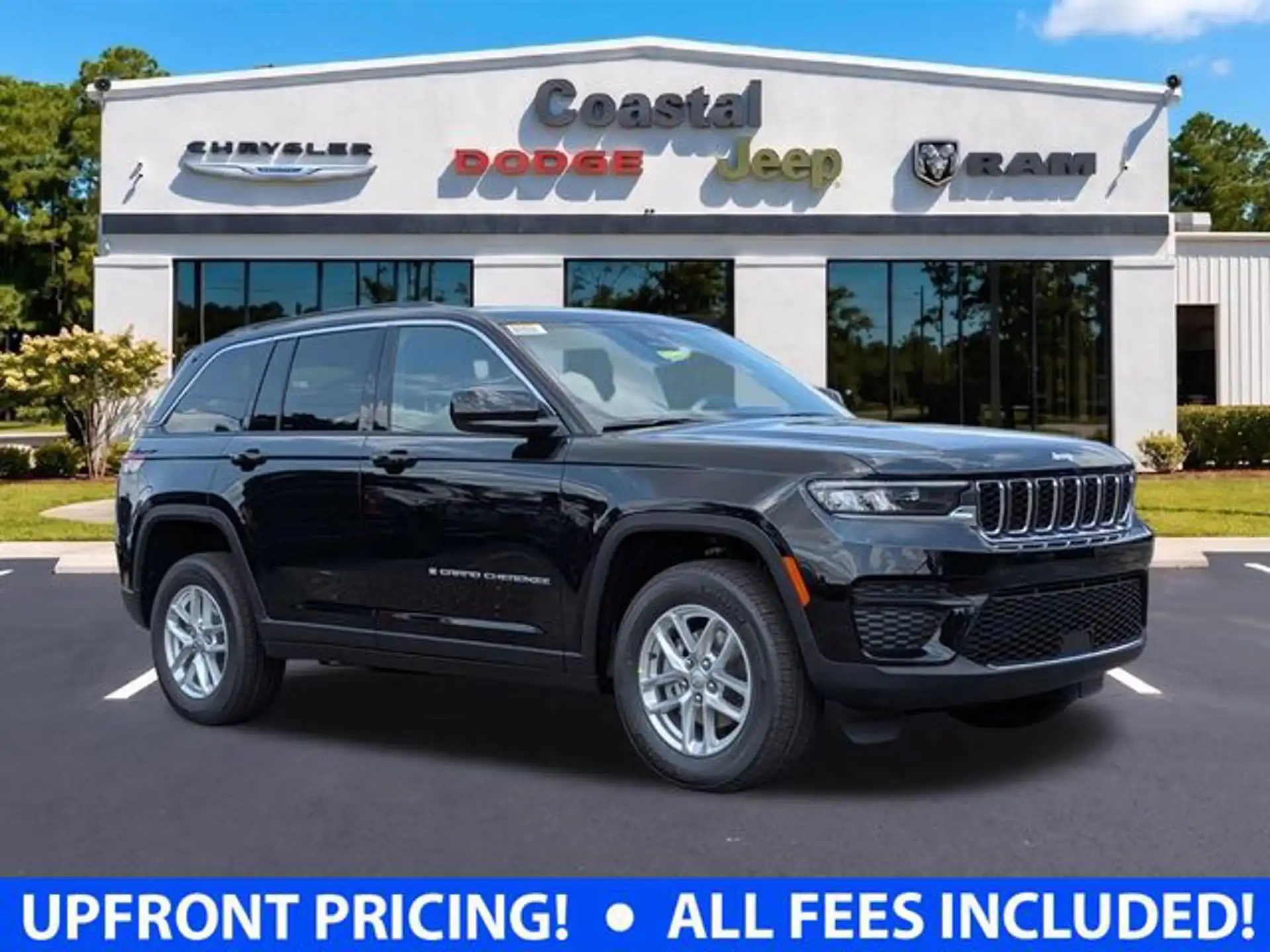 2026 Jeep Grand Cherokee Laredo X's photo