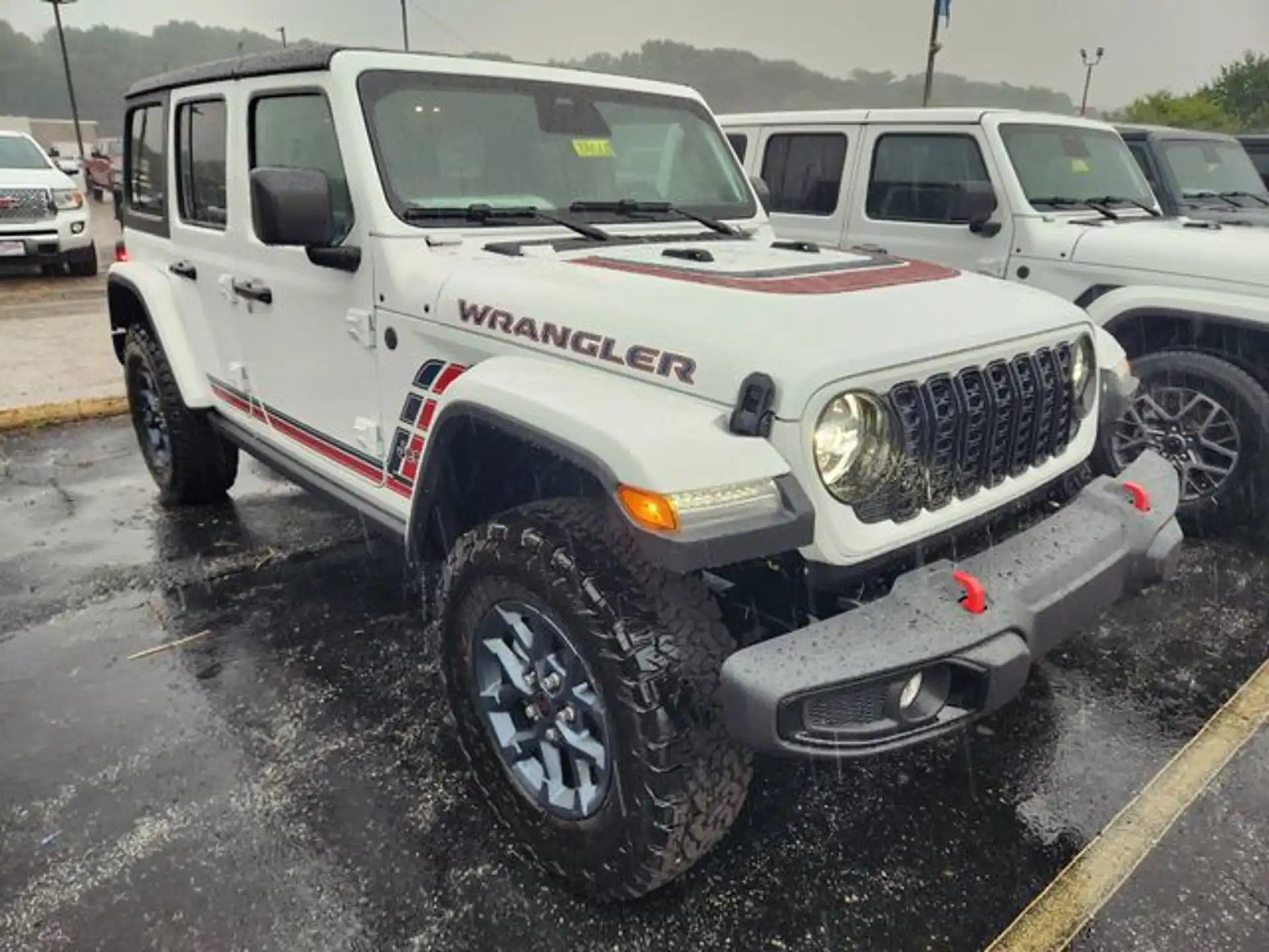 2026 Jeep Wrangler Willys's photo