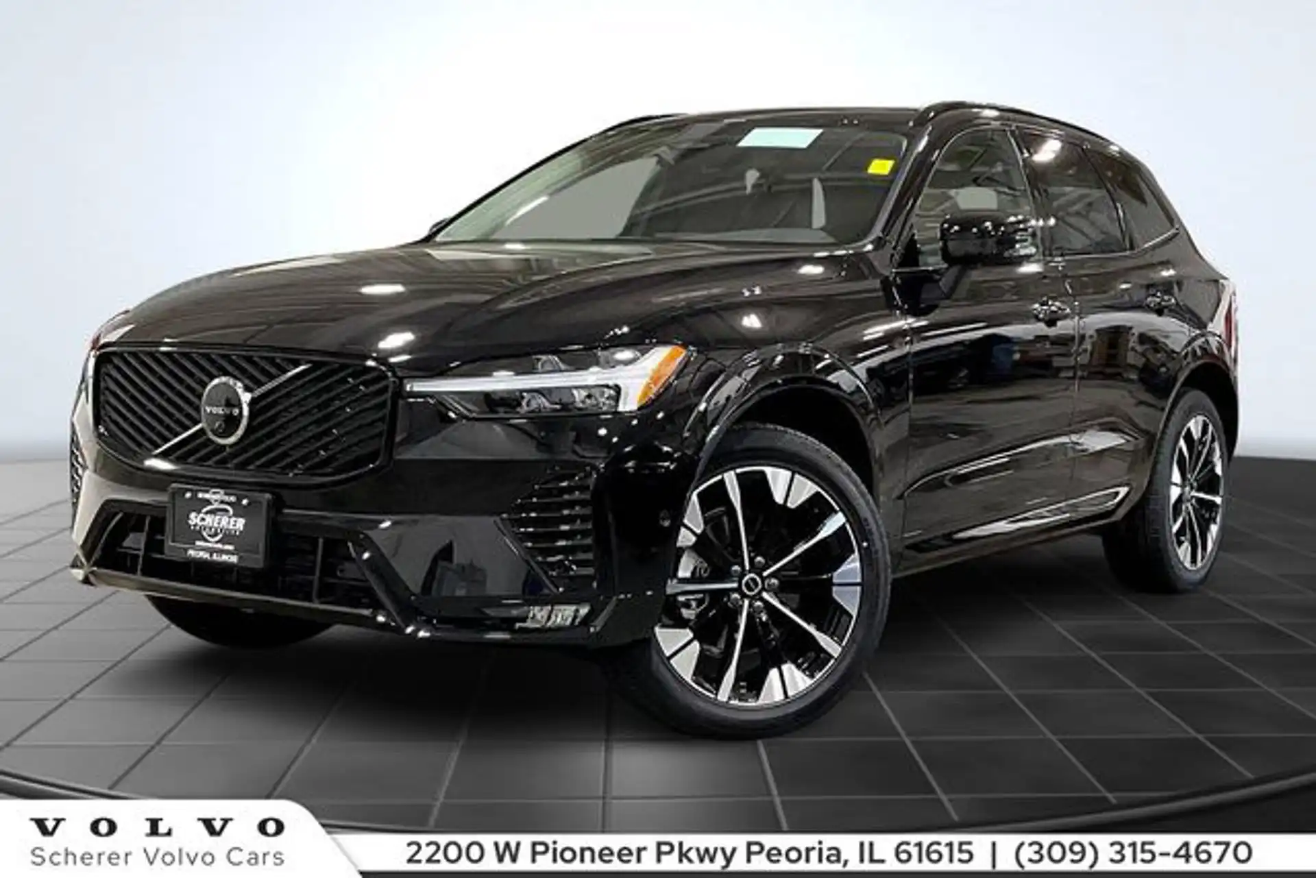 2026 Volvo XC60 B5 Plus Dark AWD's photo