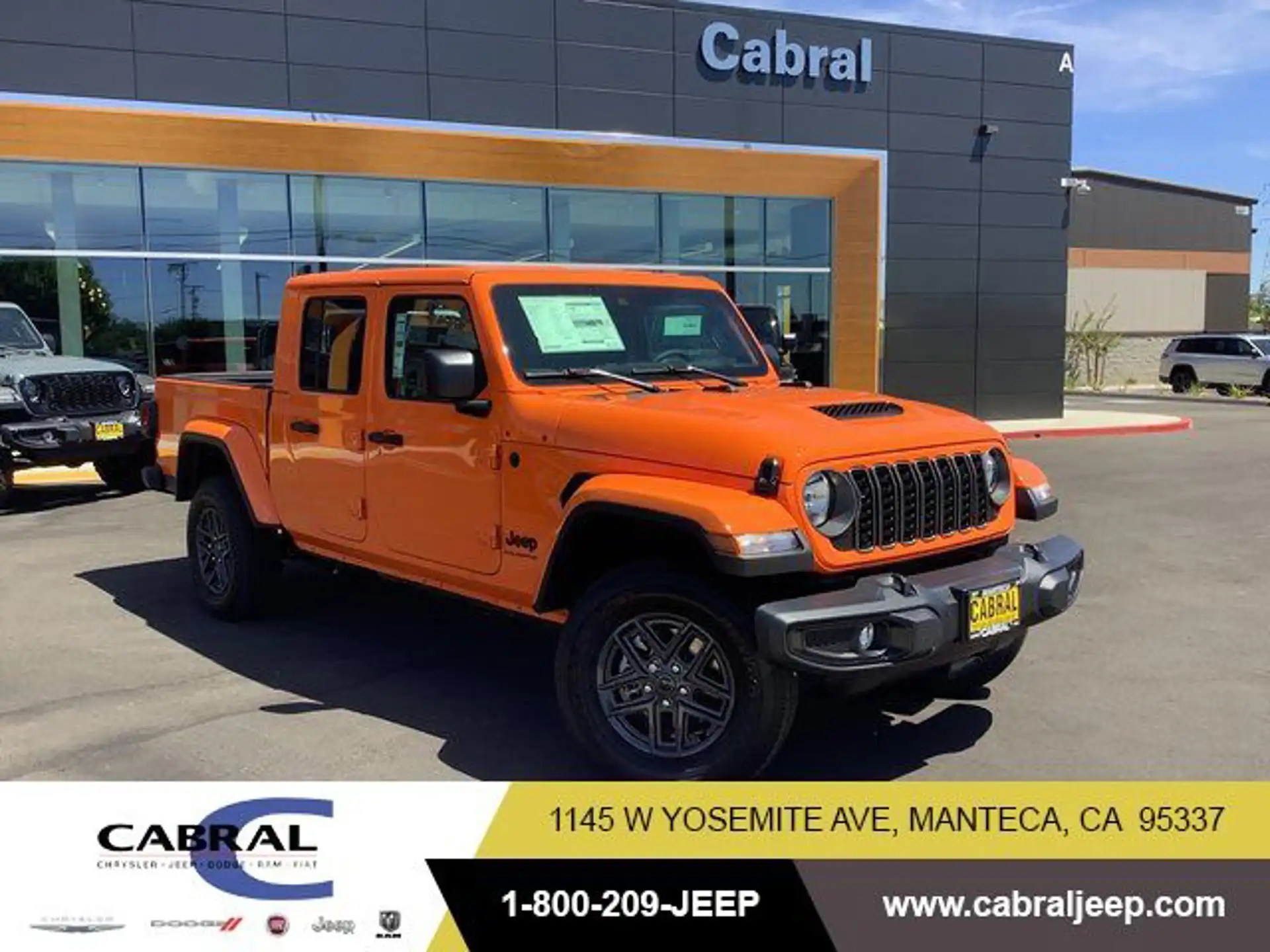 2025 Jeep Gladiator Sport S Auto's photo