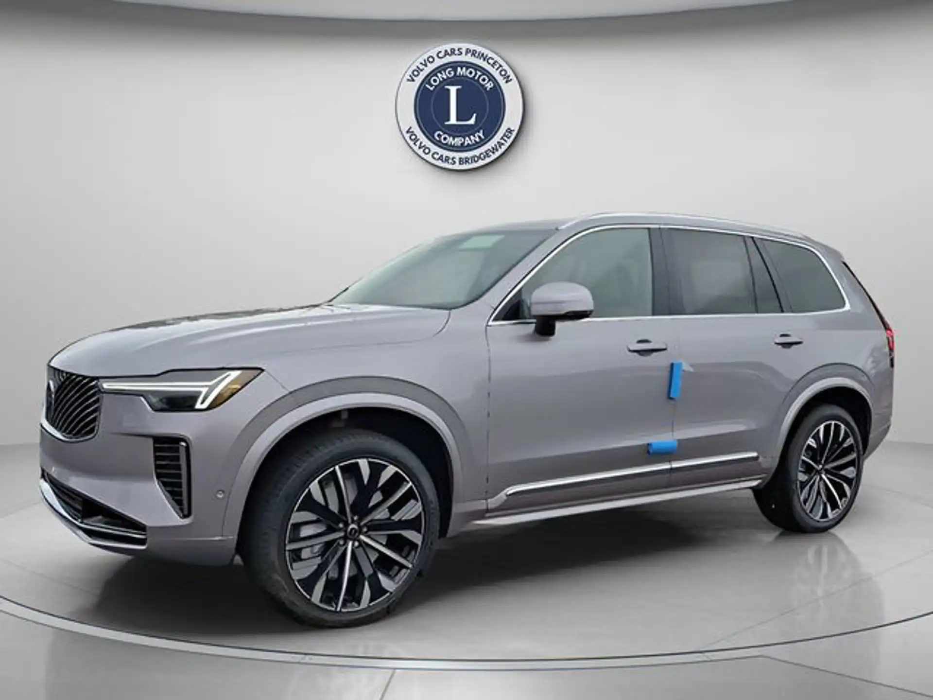 2026 Volvo XC90 B6 Plus Bright 7-Seater 4WD's photo