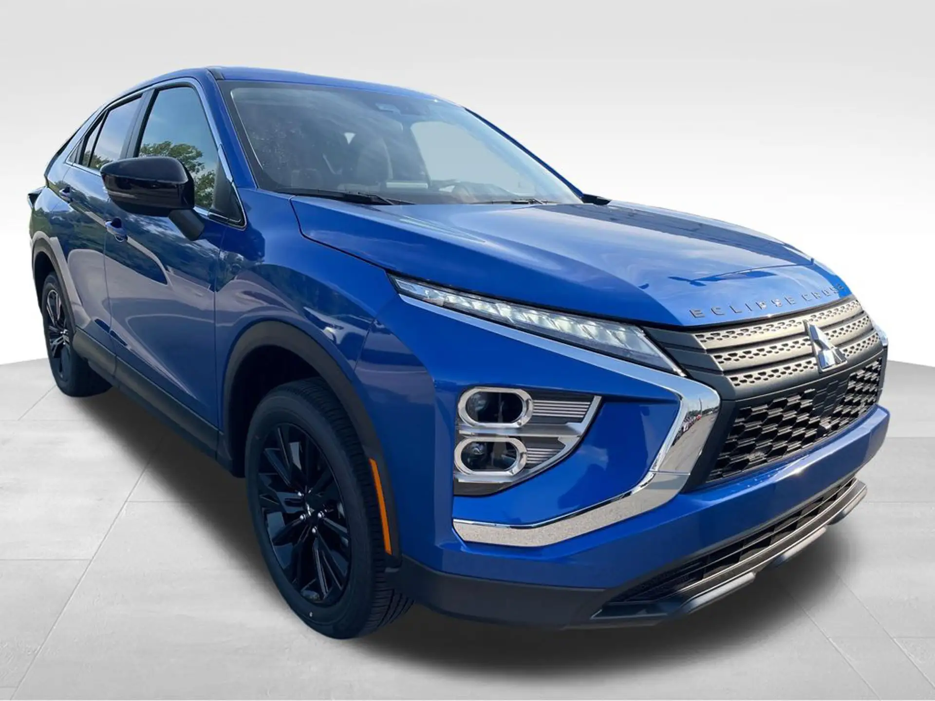 2026 Mitsubishi Eclipse Cross LE S-AWC photo 1