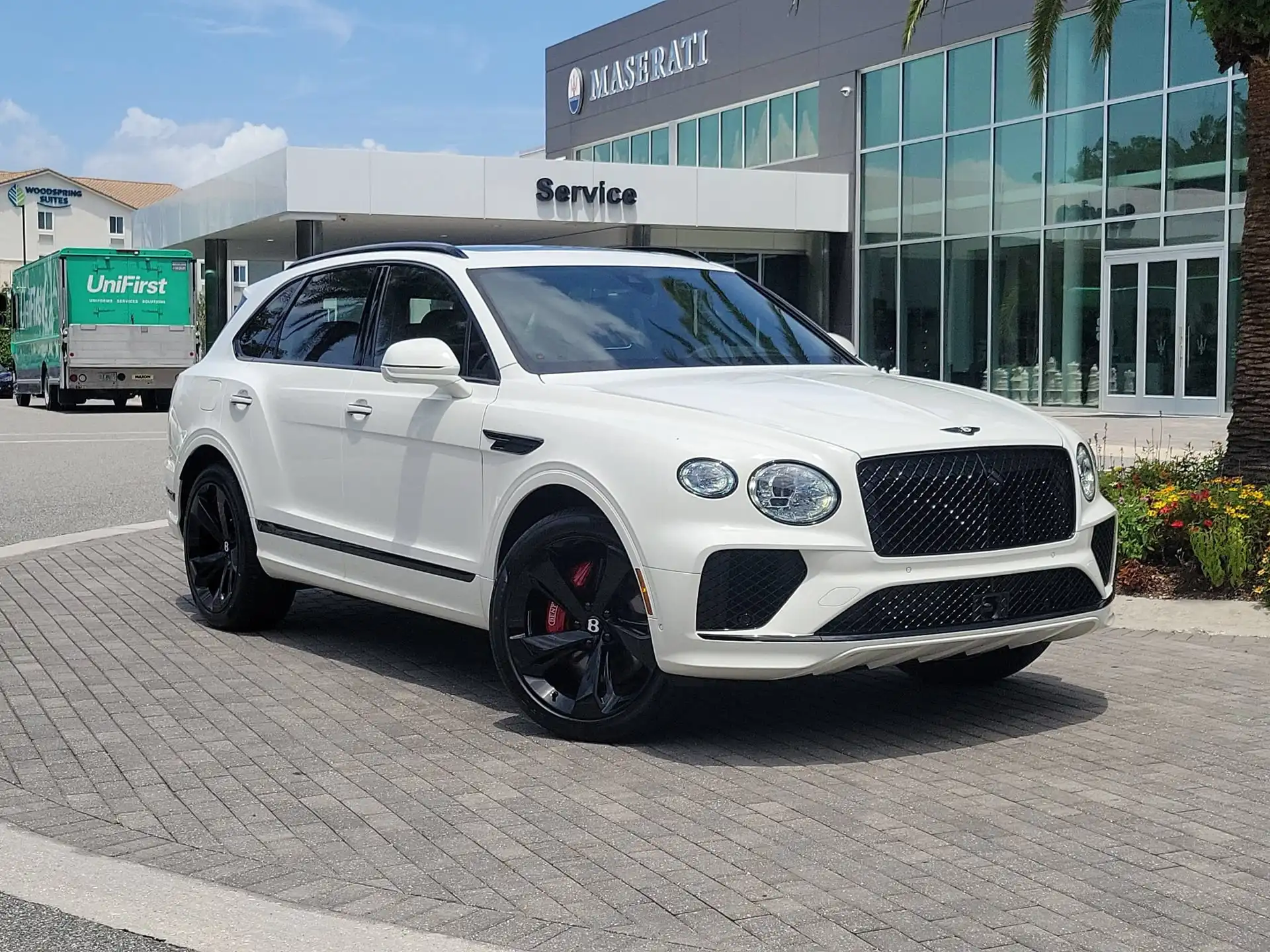 2026 Bentley Bentayga's photo