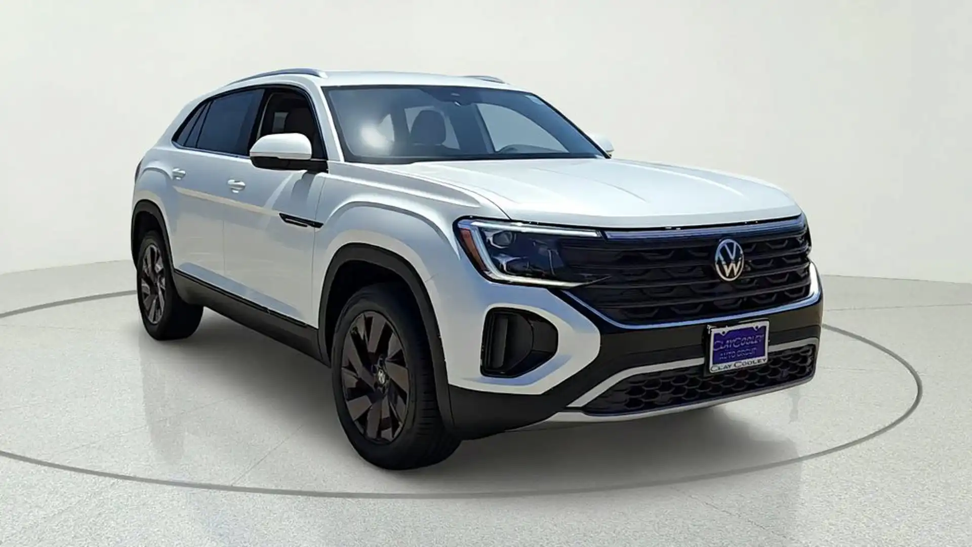 2026 Volkswagen Atlas Cross Sport 2.0T SE w/Tech's photo