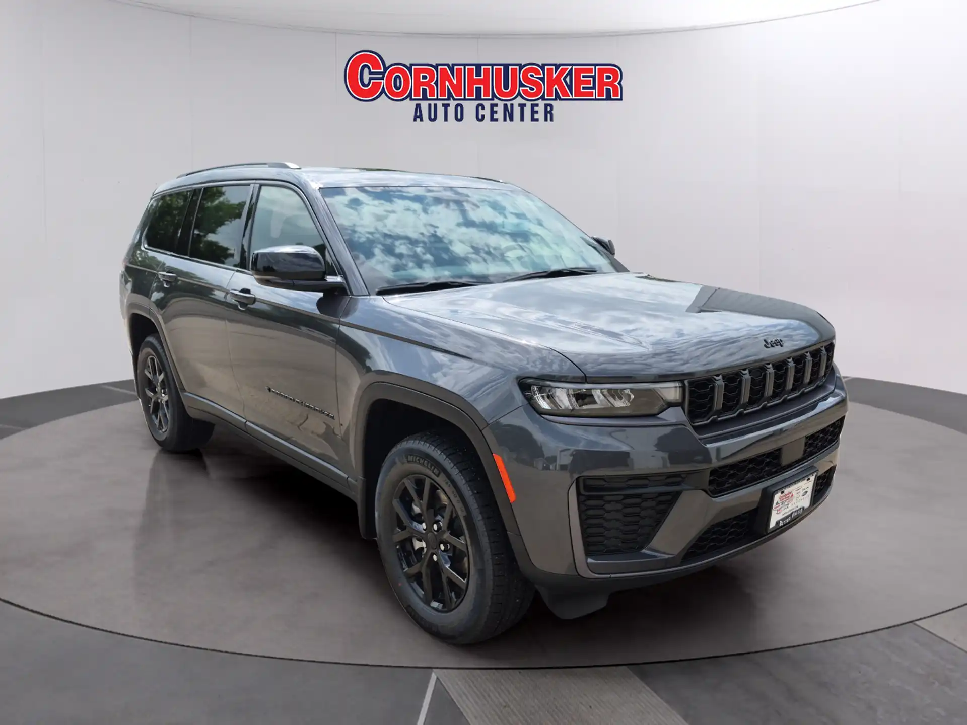 2026 Jeep Grand Cherokee L Laredo Altitude 4x4's photo