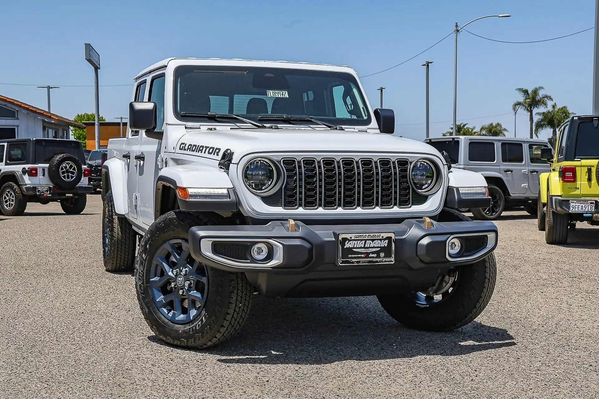 2026 Jeep Gladiator 85th Anniversary Edition Auto's photo