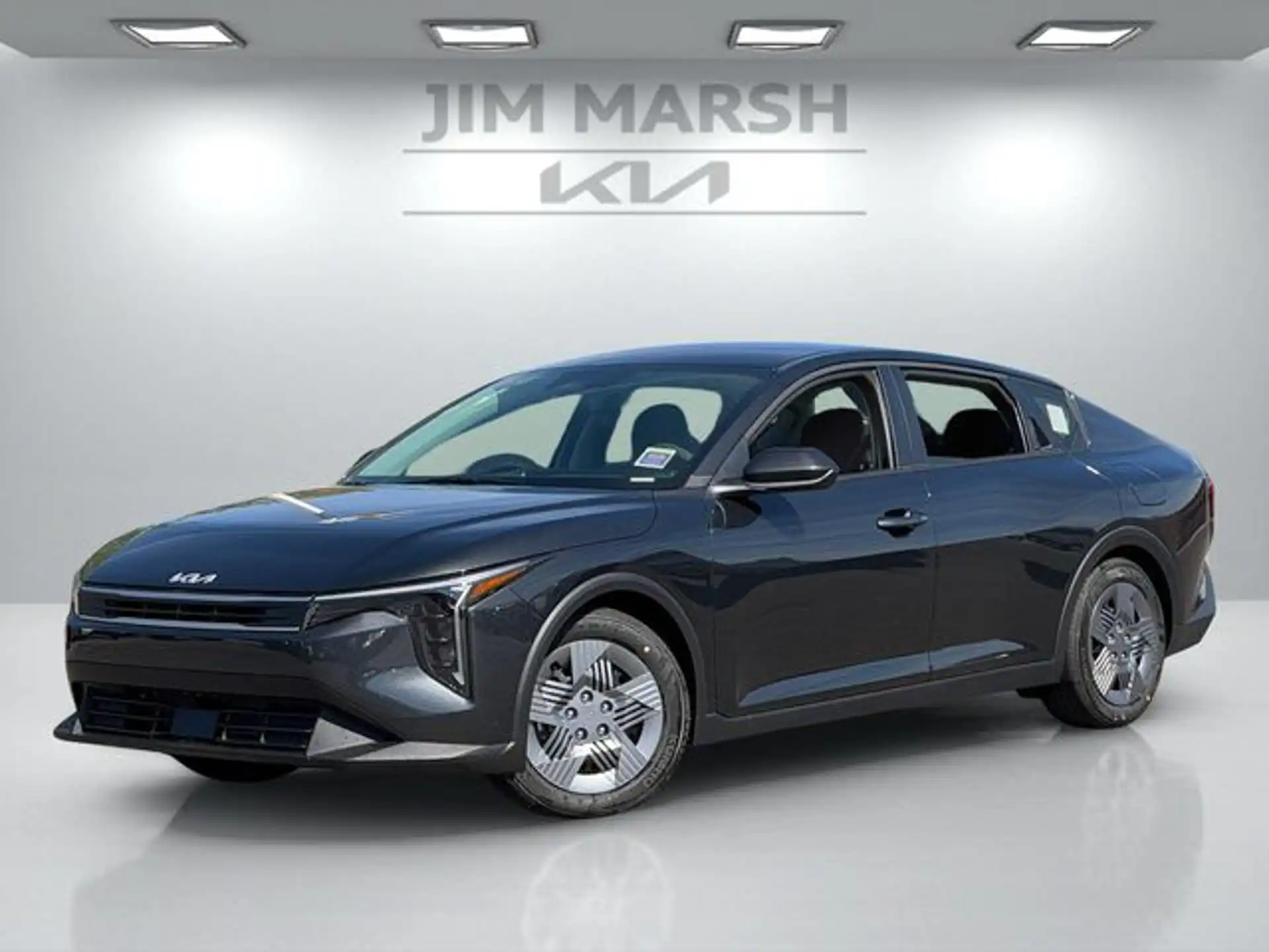 2026 Kia K4 LX AT's photo