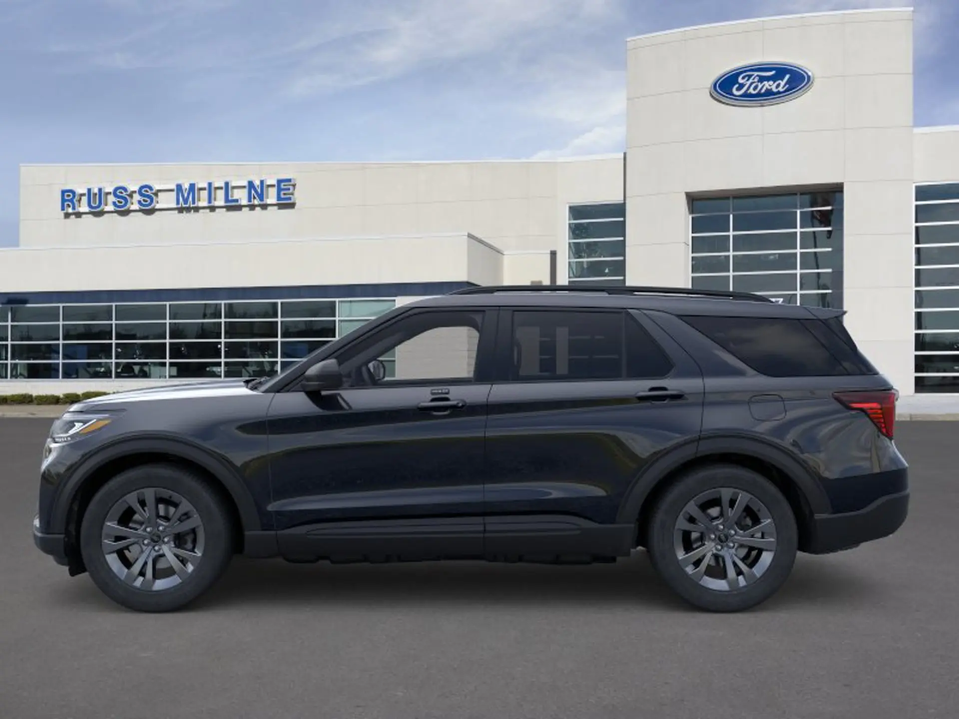 2026 Ford Explorer Active 4WD photo 3
