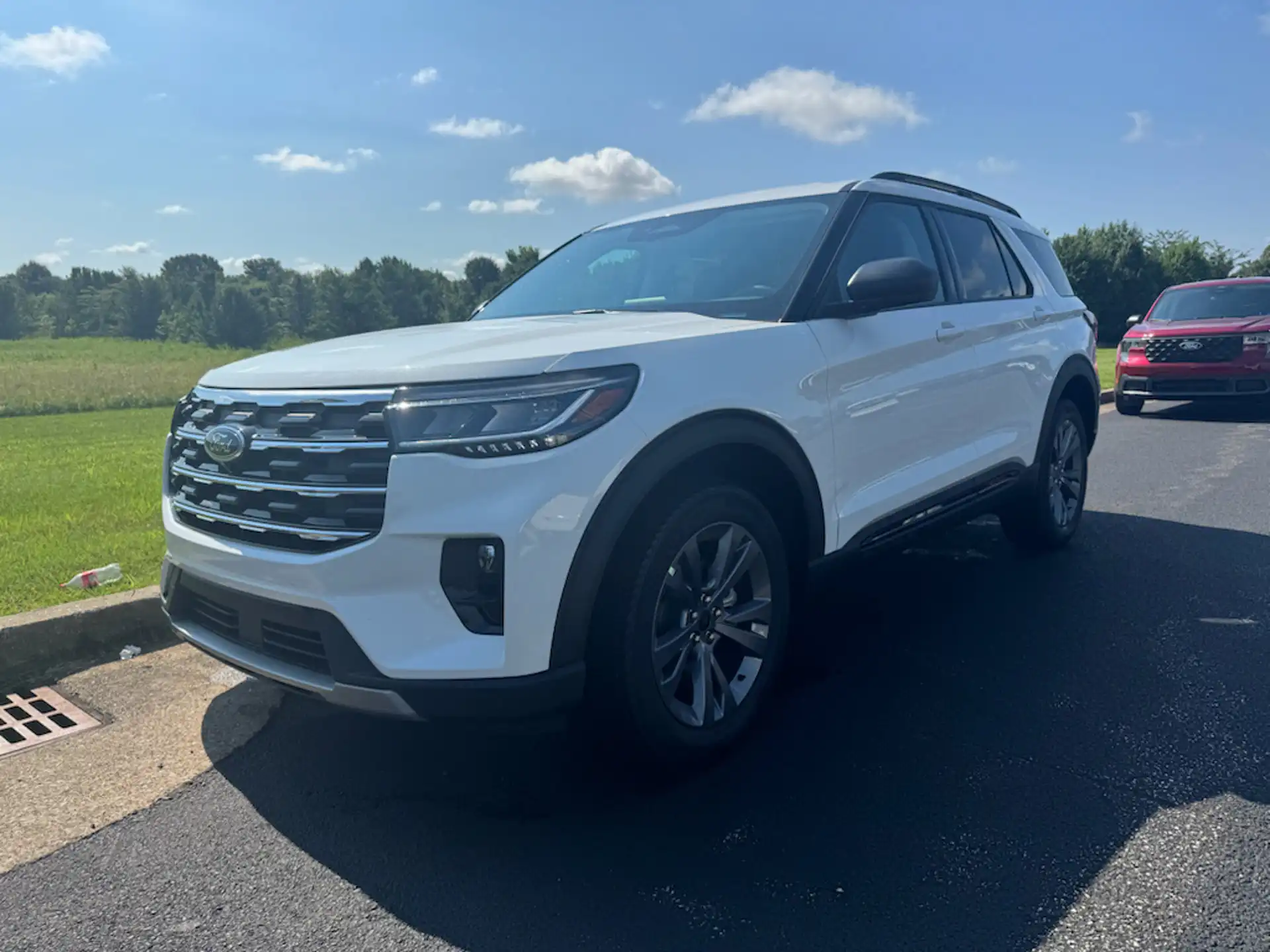 2026 Ford Explorer Active 4WD's photo