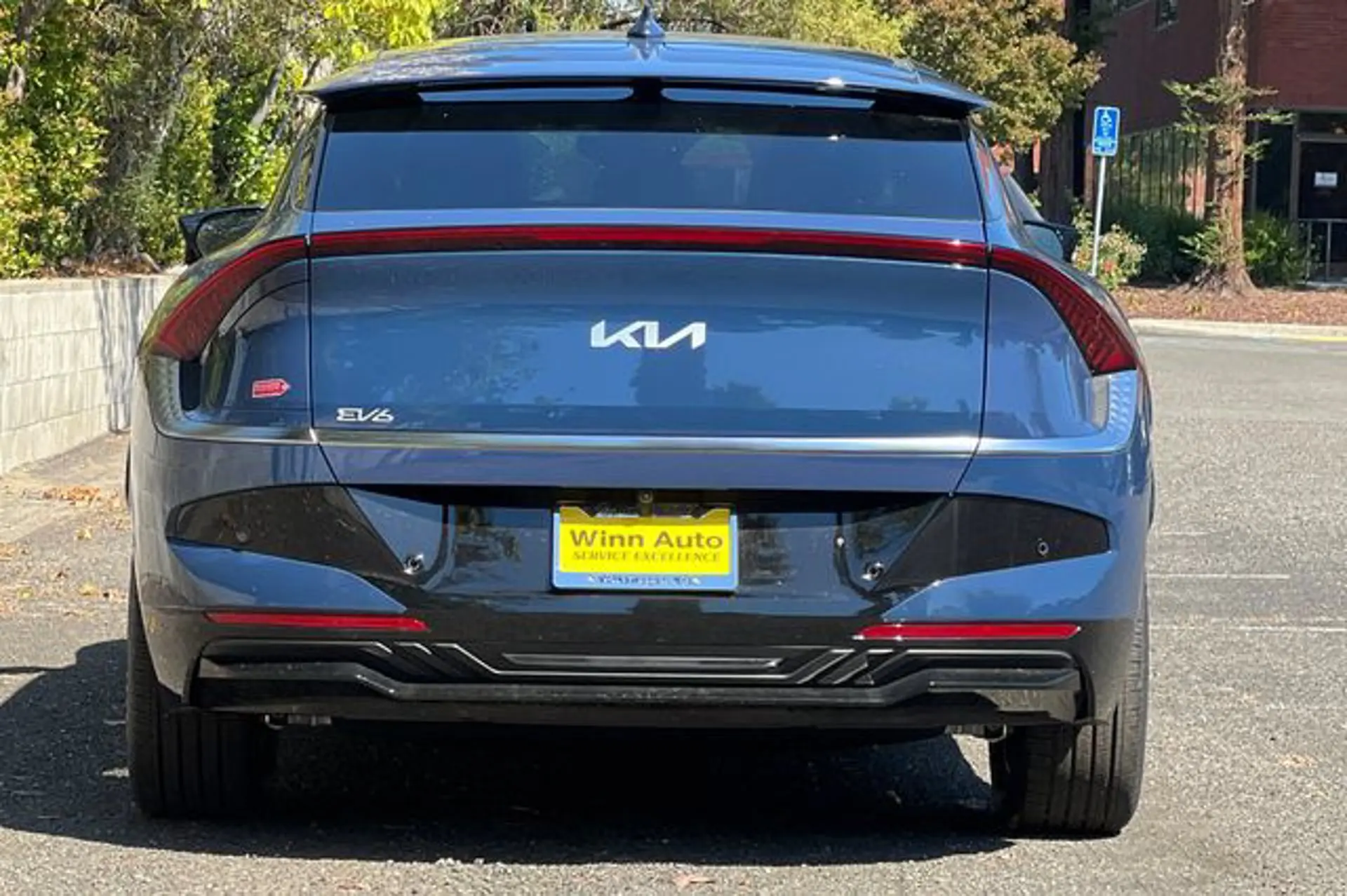 2026 Kia EV6 Wind photo 4