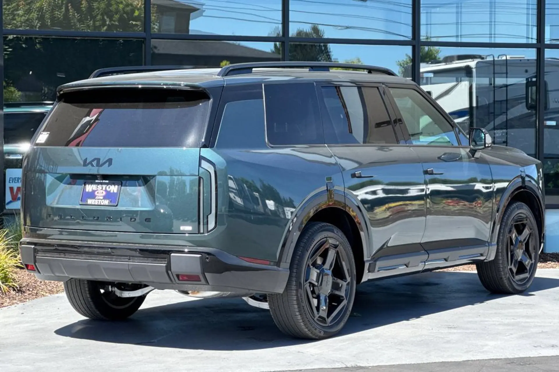 2027 Kia Telluride X-Line EX AWD photo 4