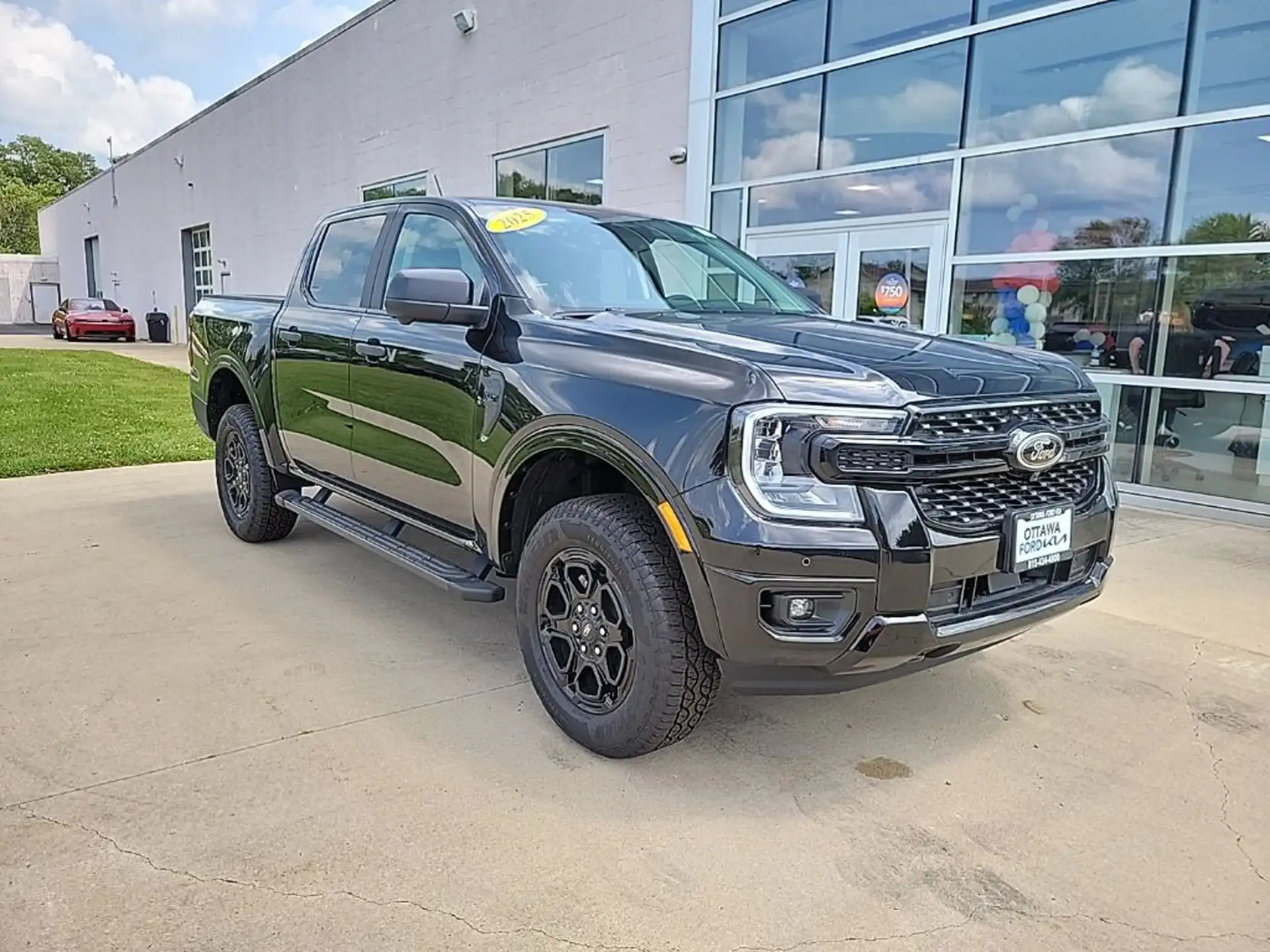 2025 Ford Ranger XLT 4x4 SuperCrew 5' Box's photo