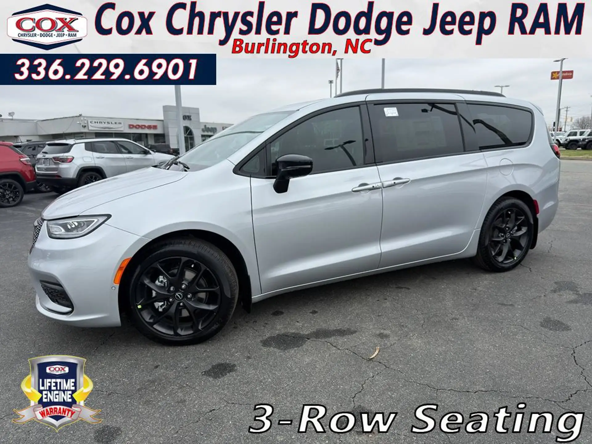 2026 Chrysler Pacifica Limited photo 1