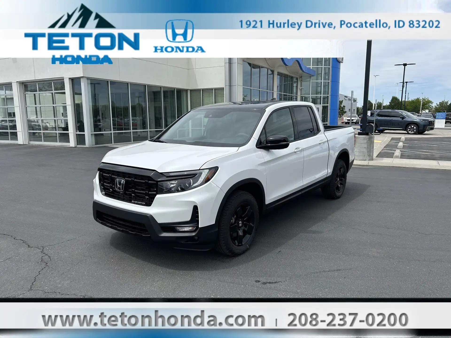 2026 Honda Ridgeline Black Edition 2-Tone's photo