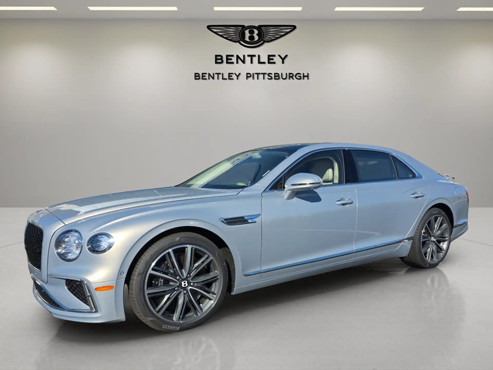 2026 Bentley Flying Spur's photo