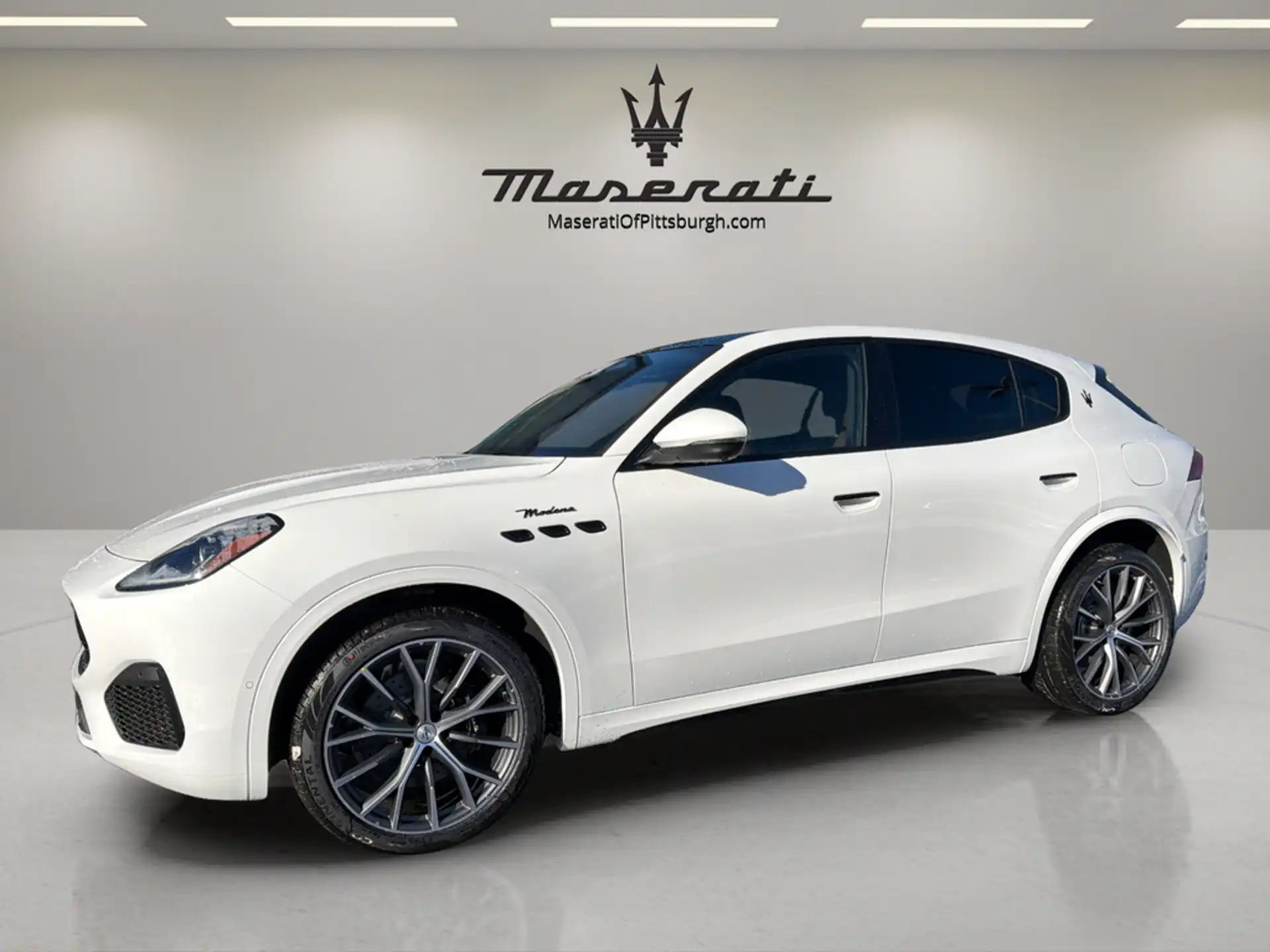 2026 Maserati Grecale Modena V6's photo