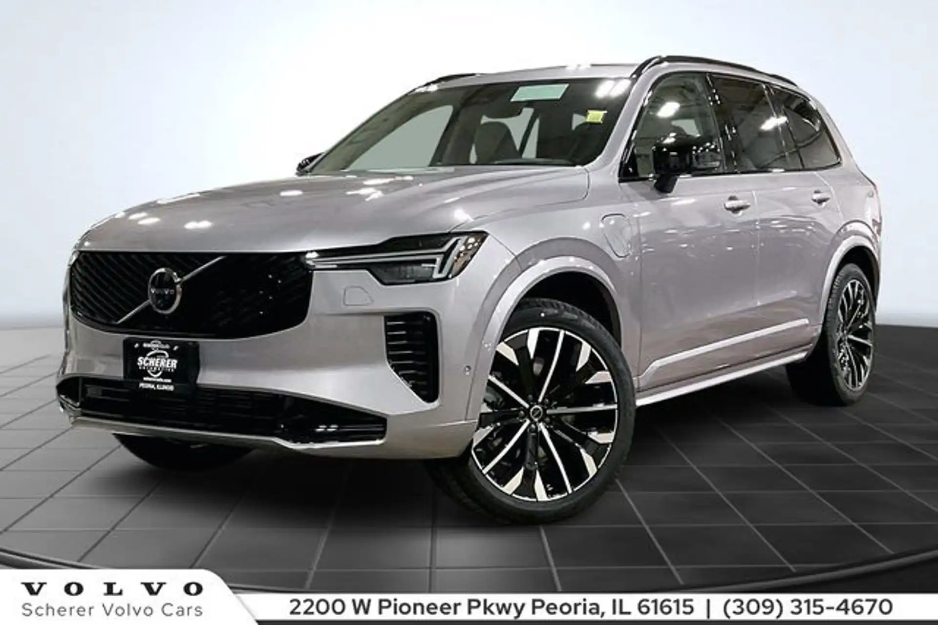 2026 Volvo XC90 T8 Recharge Ultra Dark 6-Seater 4WD's photo