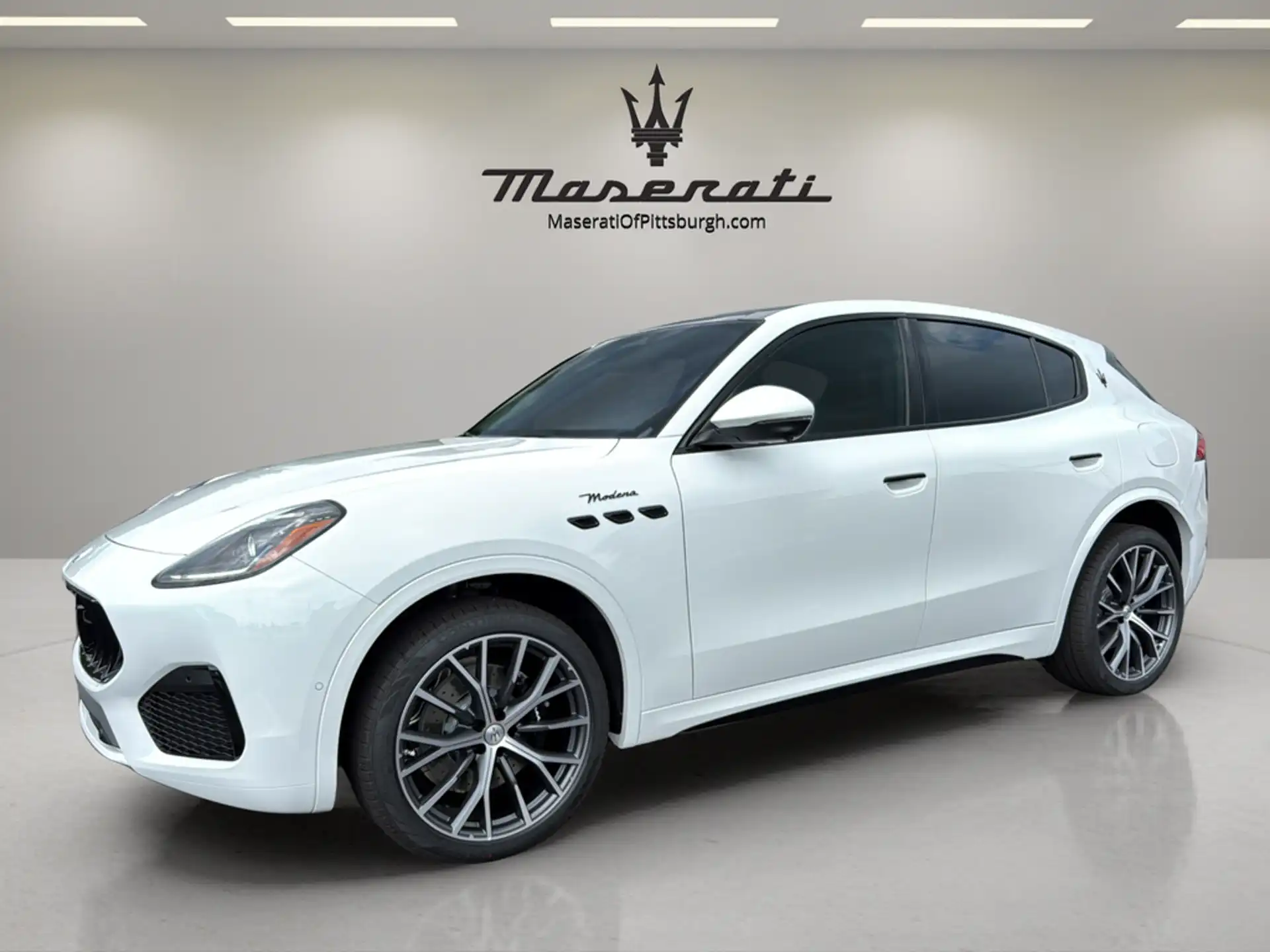 2026 Maserati Grecale Modena V6's photo