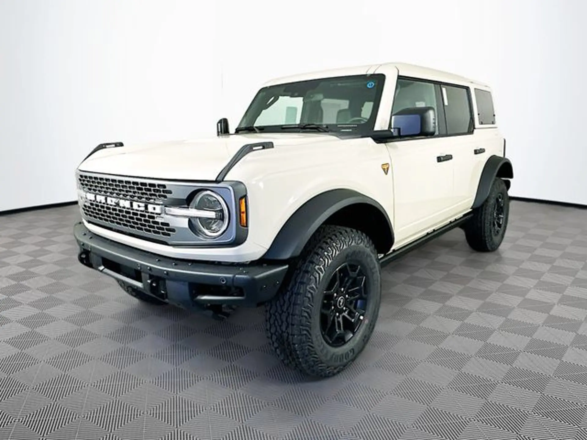 2026 Ford Bronco Badlands 4x4 photo 5