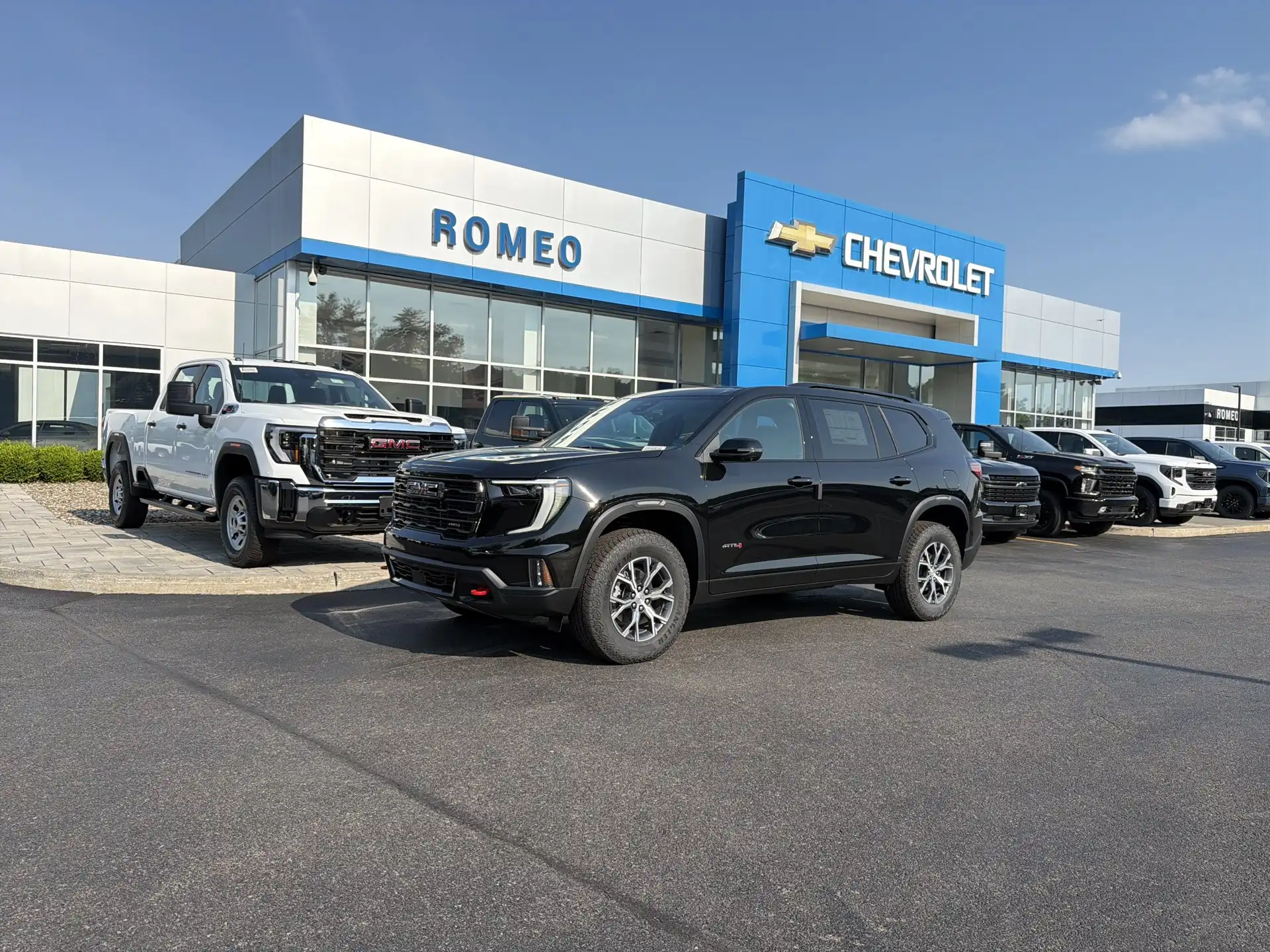 2026 GMC Acadia AT4 AWD's photo