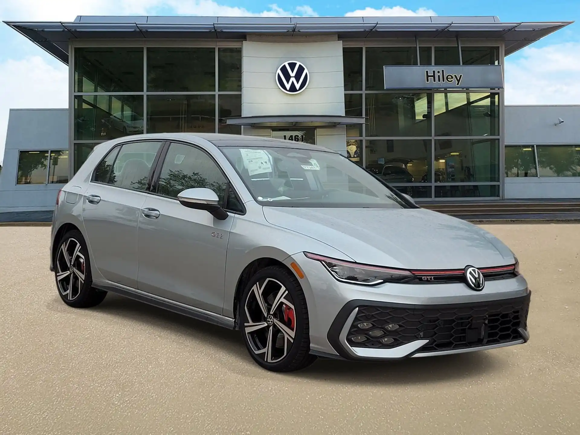 2026 Volkswagen Golf GTI 2.0T SE 4-door DSG's photo