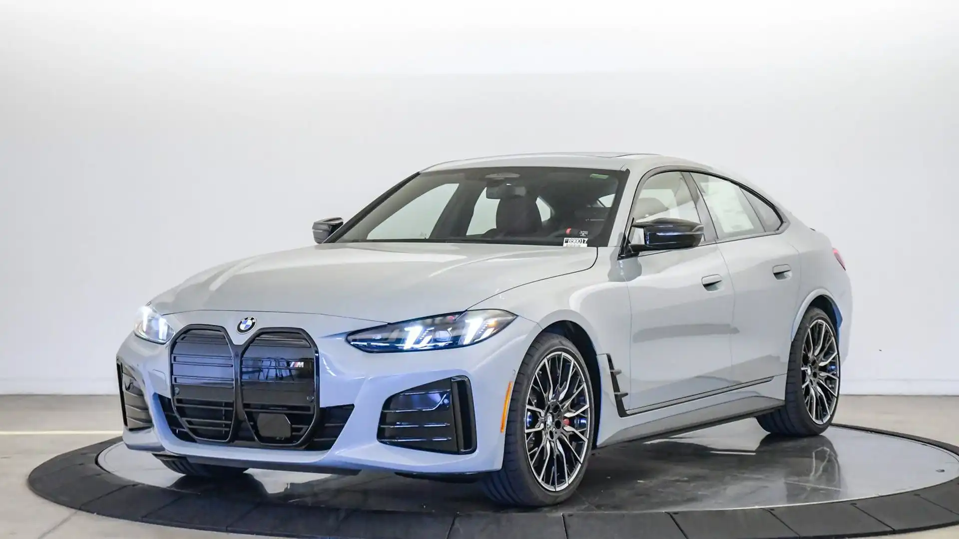 2026 BMW i4 M60's photo