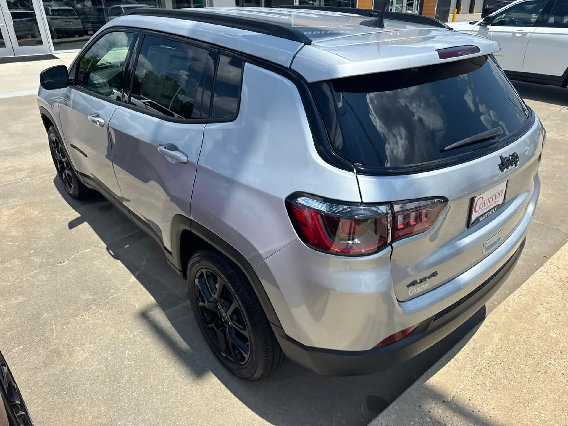 2026 Jeep Compass Altitude 4X4 photo 5
