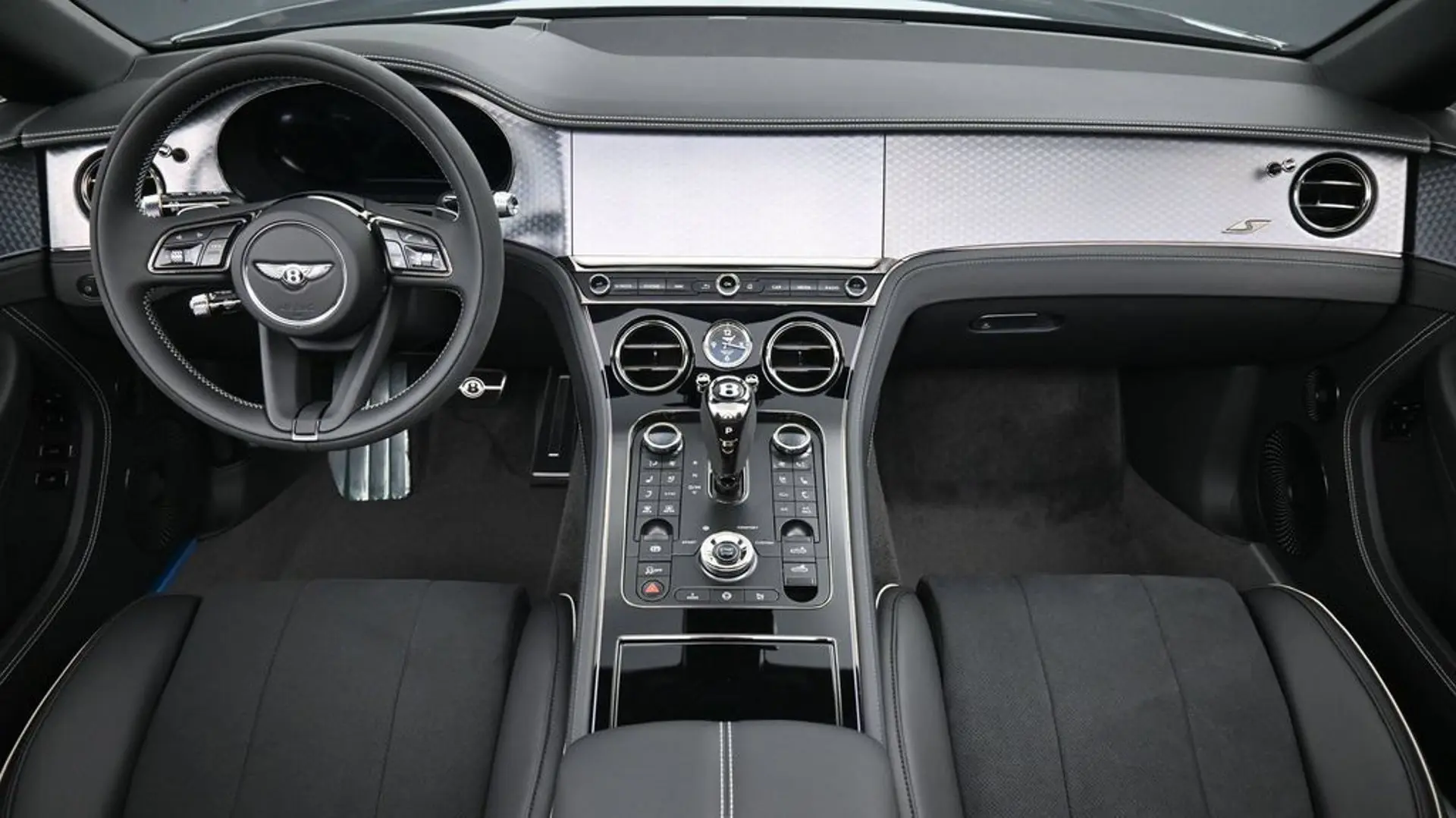 2026 Bentley Continental GT undefined photo 4