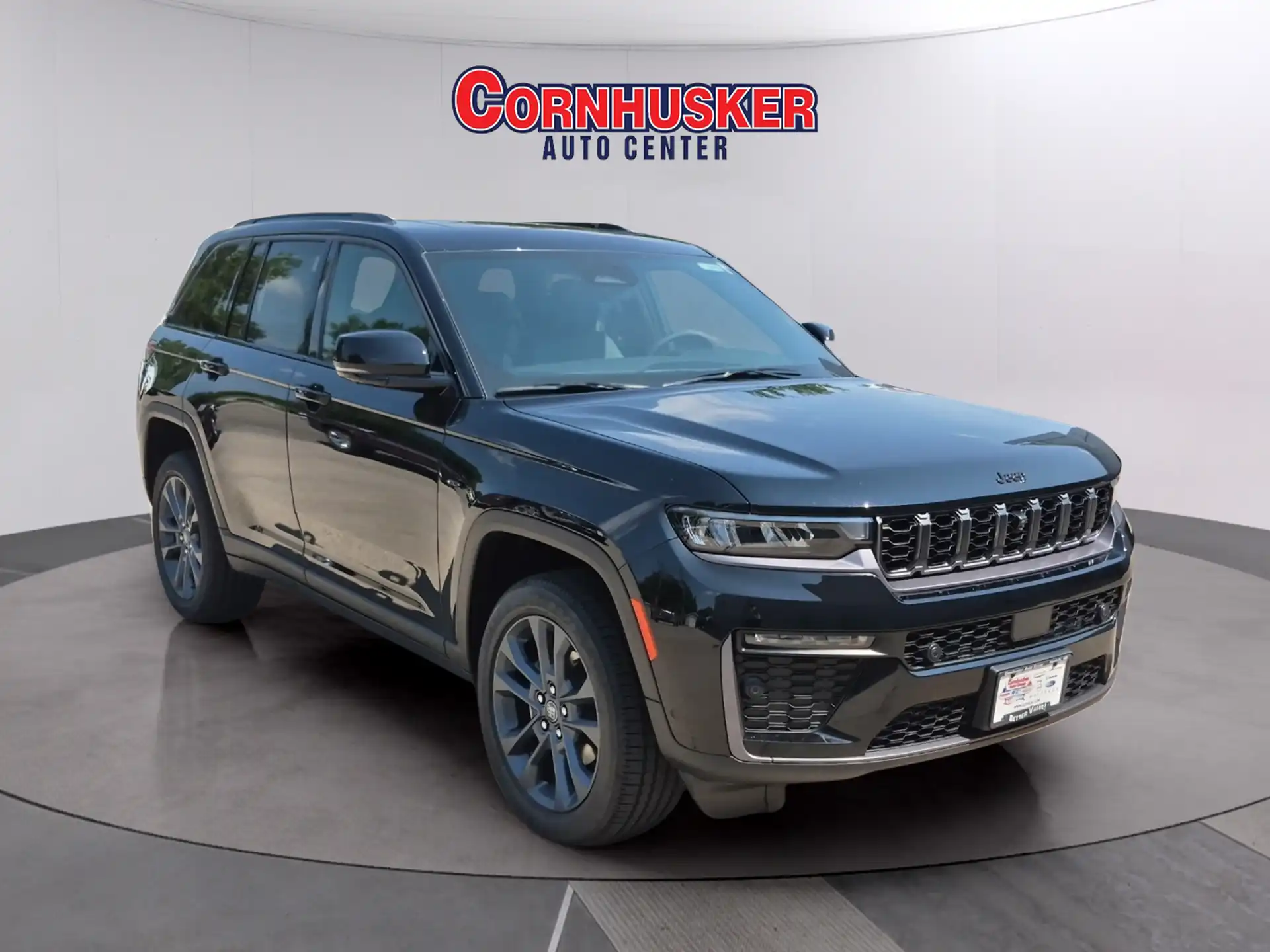 2026 Jeep Grand Cherokee 85th Anniversary Edition's photo