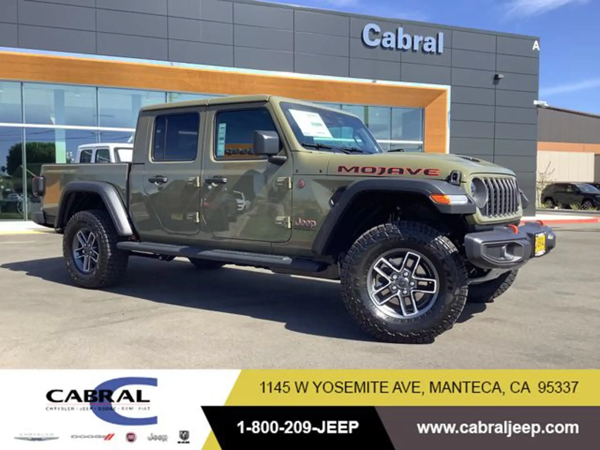 2026 Jeep Gladiator Mojave Auto's photo