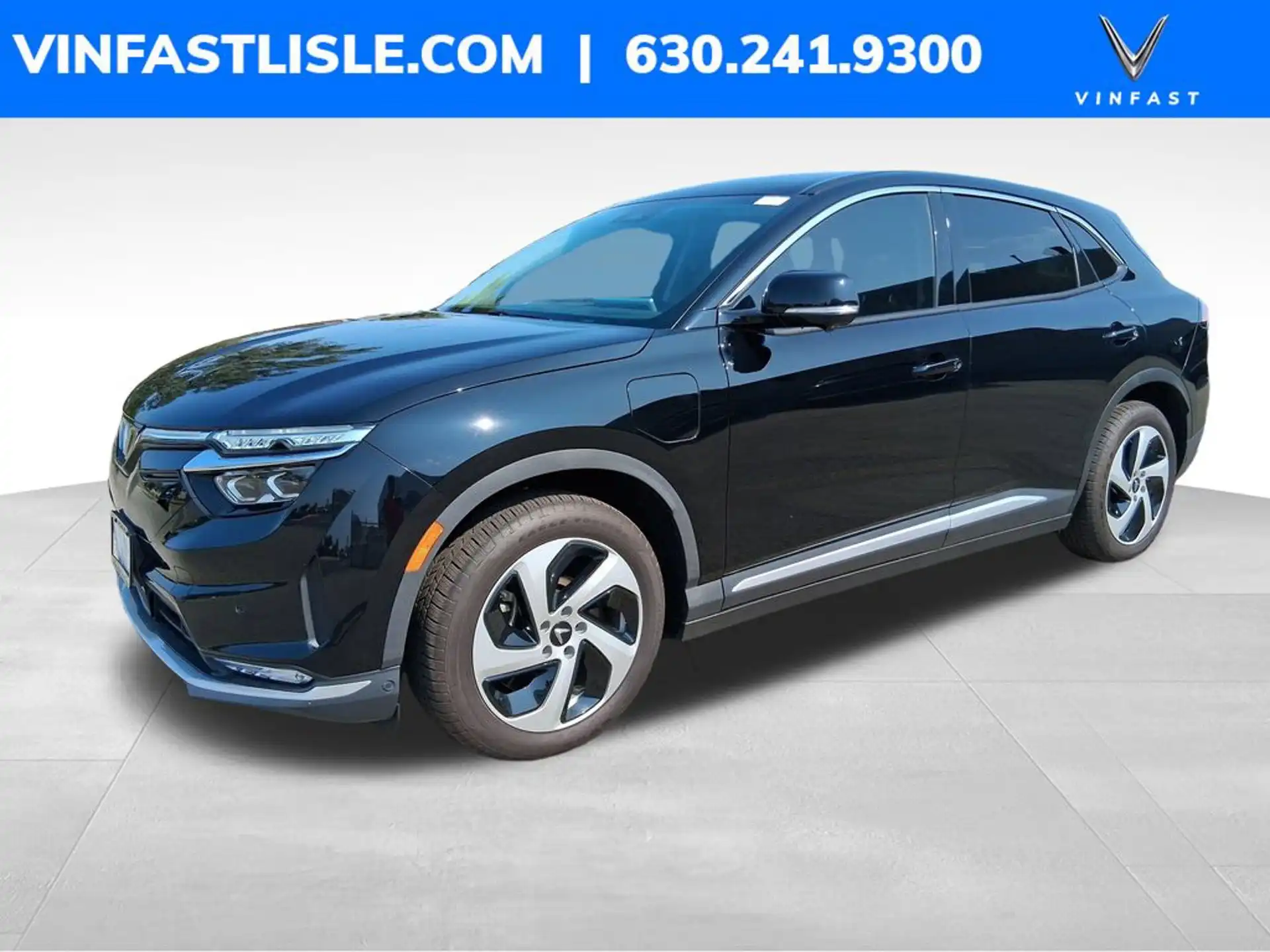 2025 VinFast VF 8 VF 8 Eco Standard Range's photo