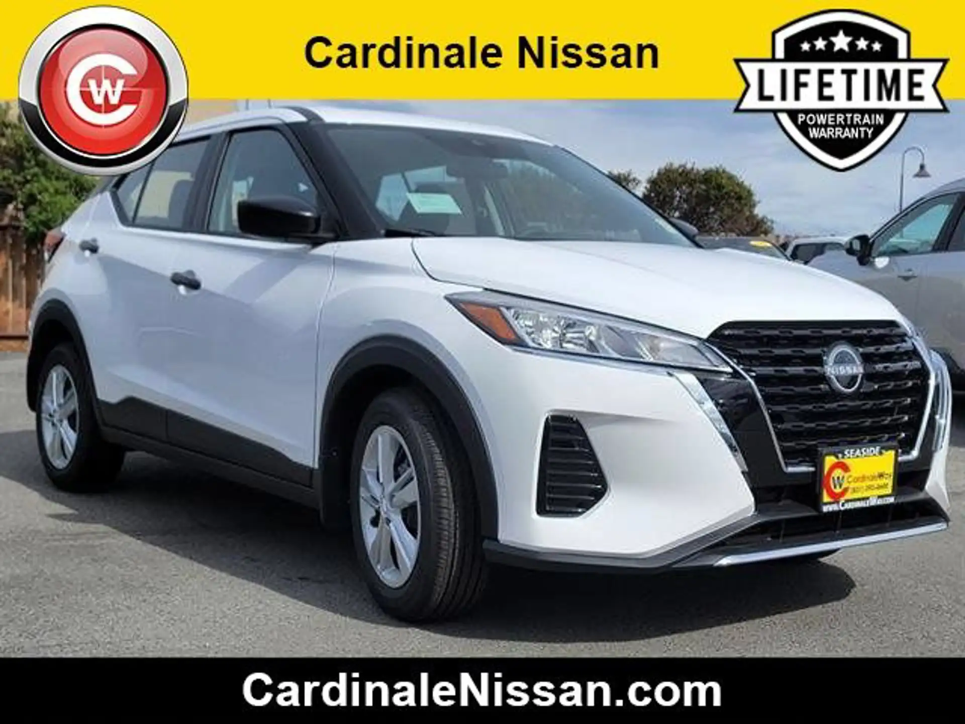 2025 Nissan Kicks Play 1.6 FWD's photo