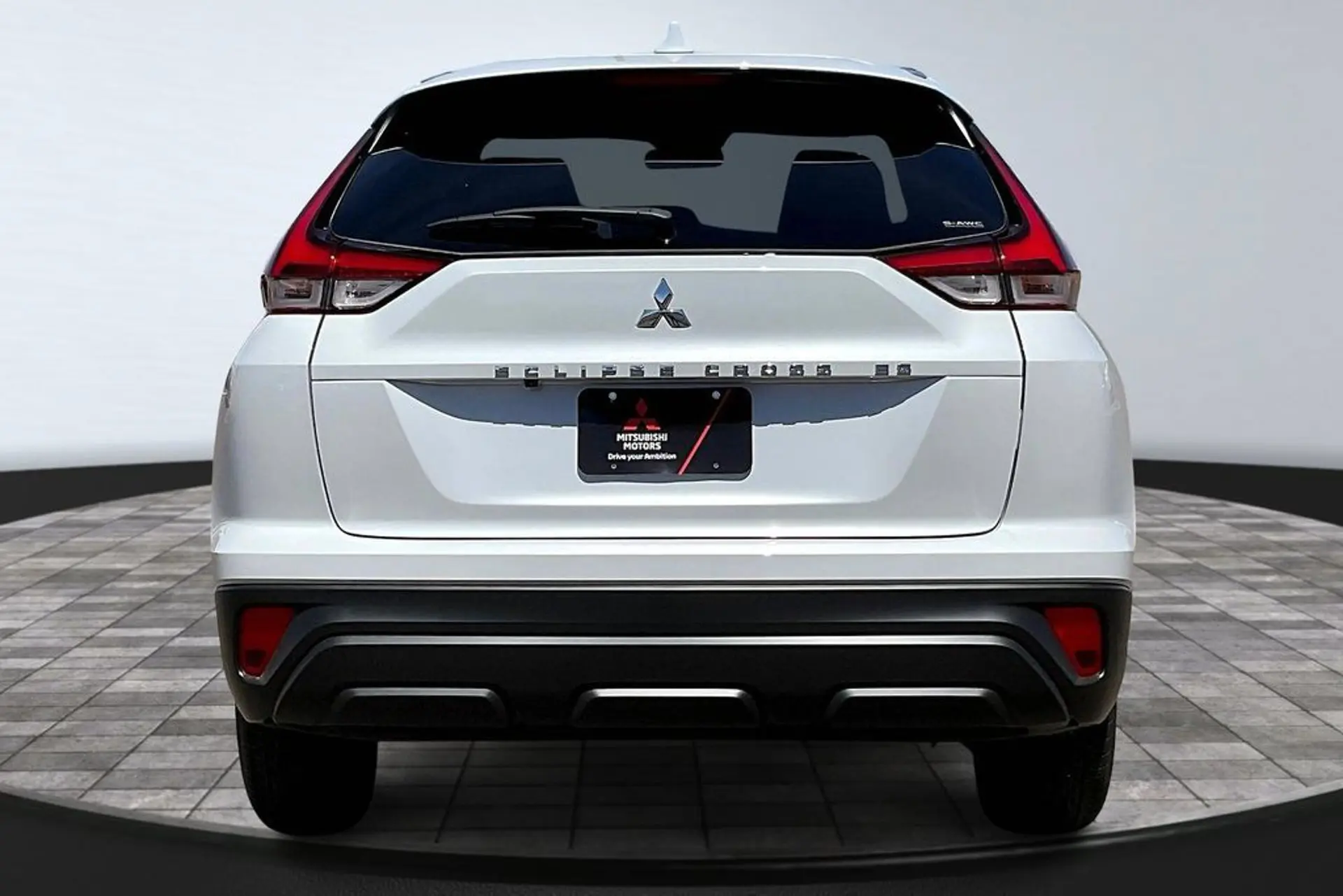 2026 Mitsubishi Eclipse Cross ES S-AWC photo 4